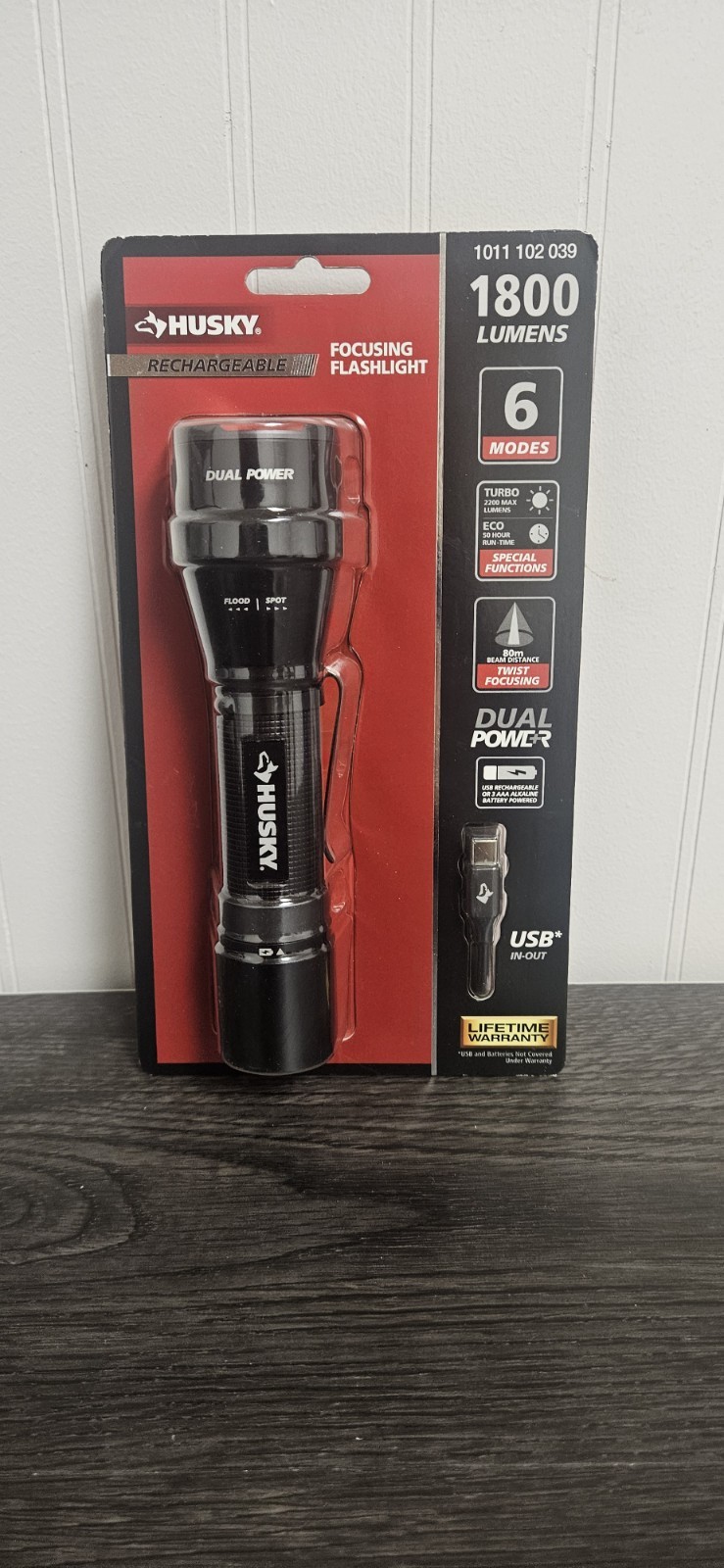 Husky 1800 Lumens Dual Power LED Rechargeable Lithium Ion Focusing Flashlight