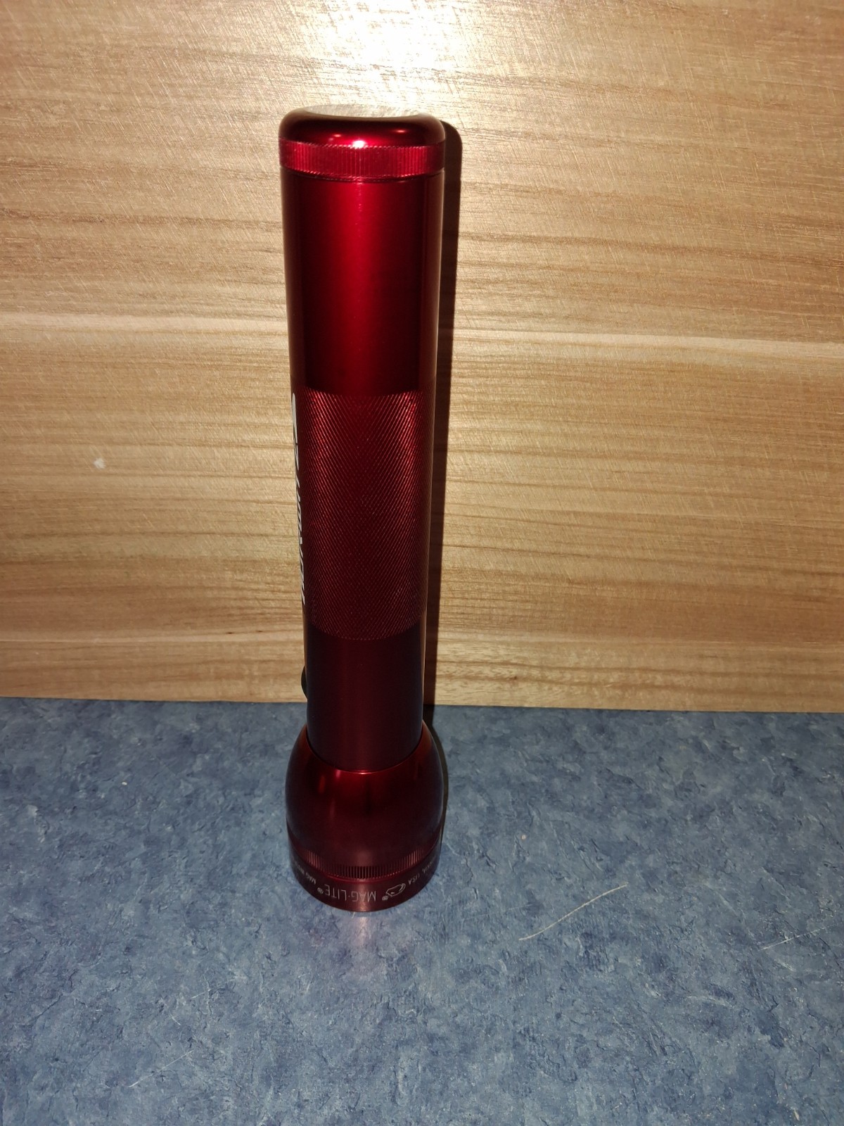 Mag-Lite-Horwitz Branded Flashlight 10″ Red Aluminum-Never Used-Mint Condition!!
