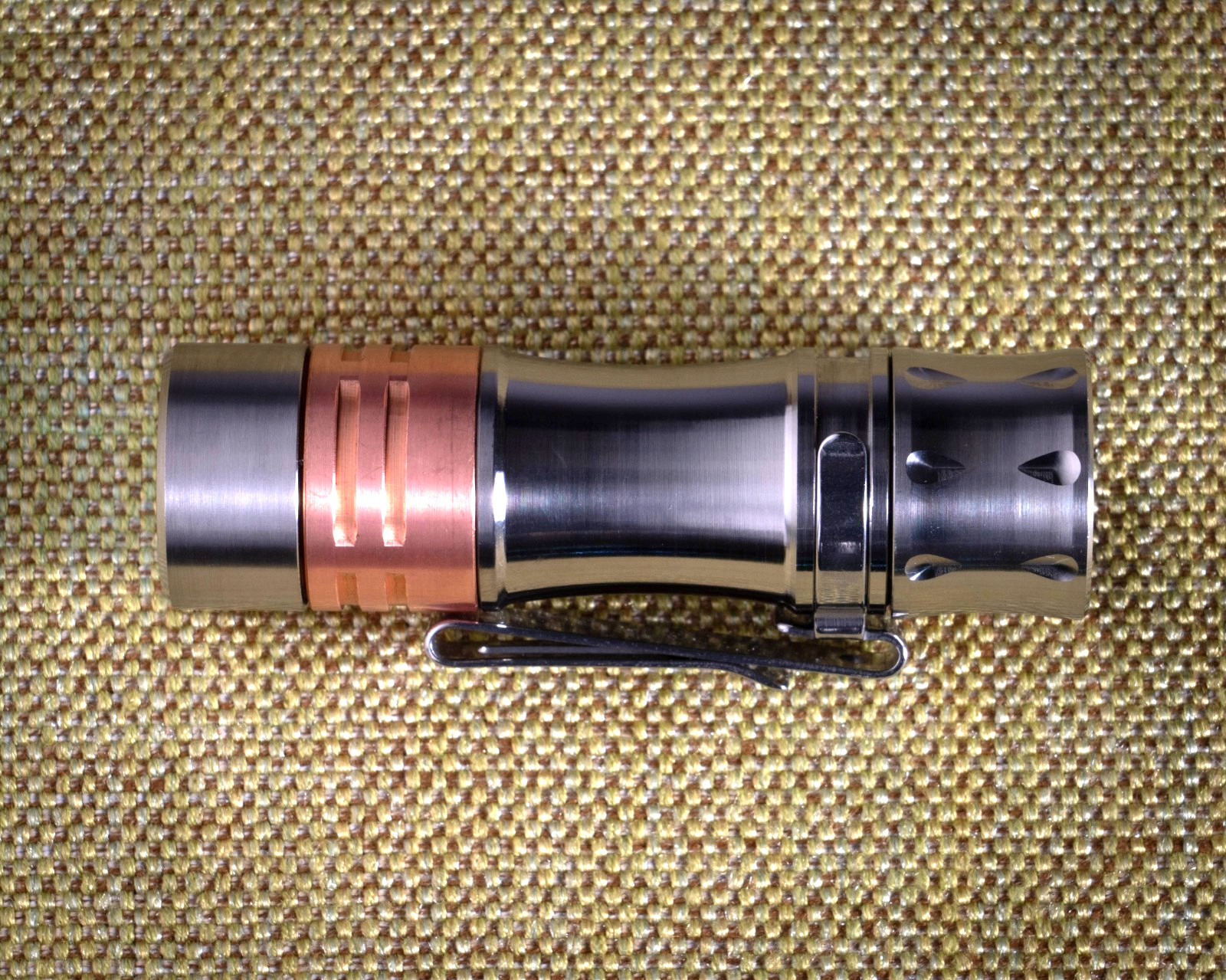 Wurkkos TS10 V2 Titanium Ti / Copper 14500 Mini EDC Flashlight – 4000K High CRI