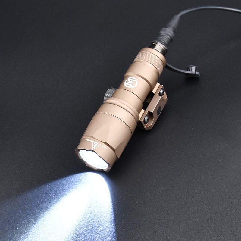 WADSN M300 Flashlight 510 Lumens Tactical Airsoft Lamp Fit 20mm Picatinny Rail