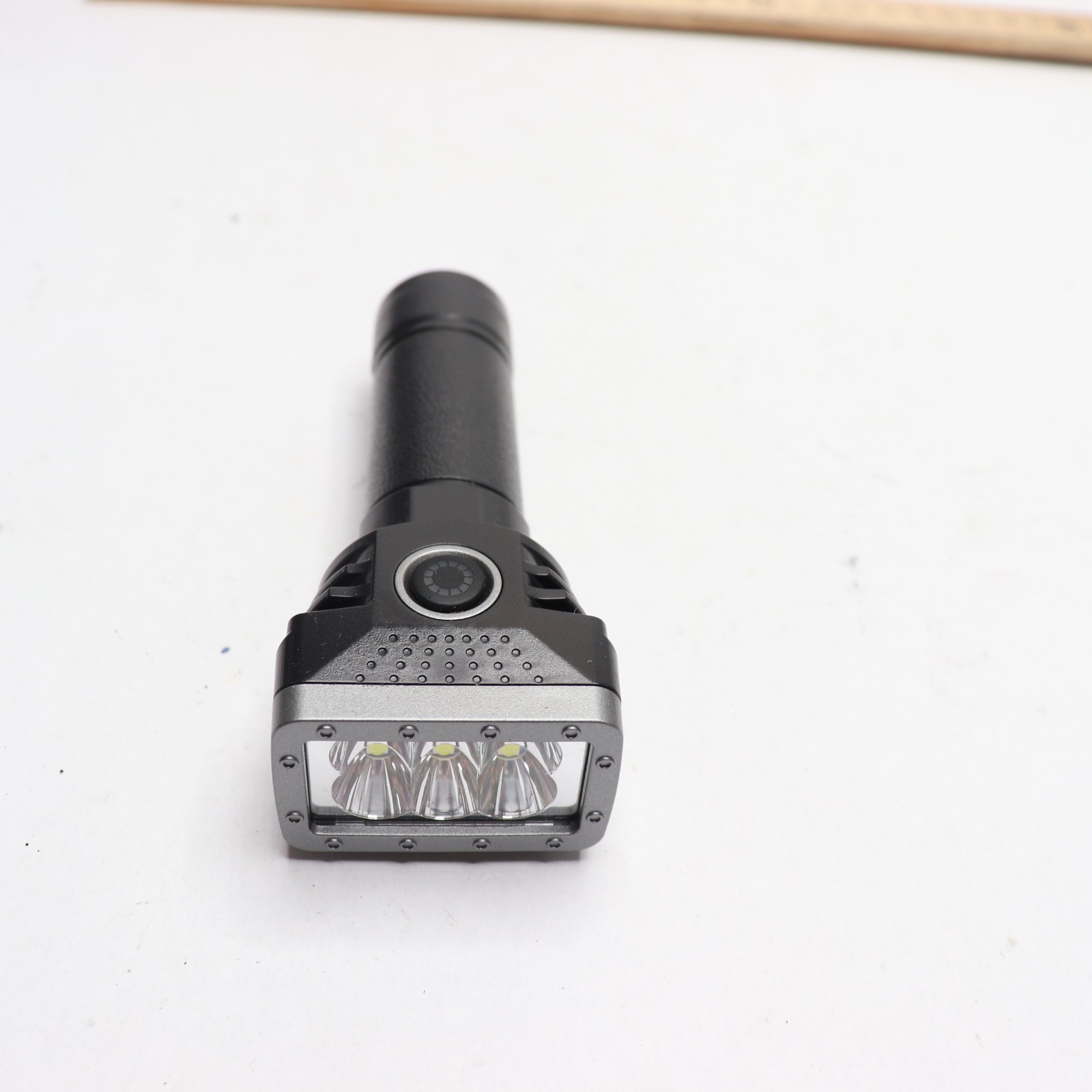 Multi Functional Flashlight 5V HQ-045