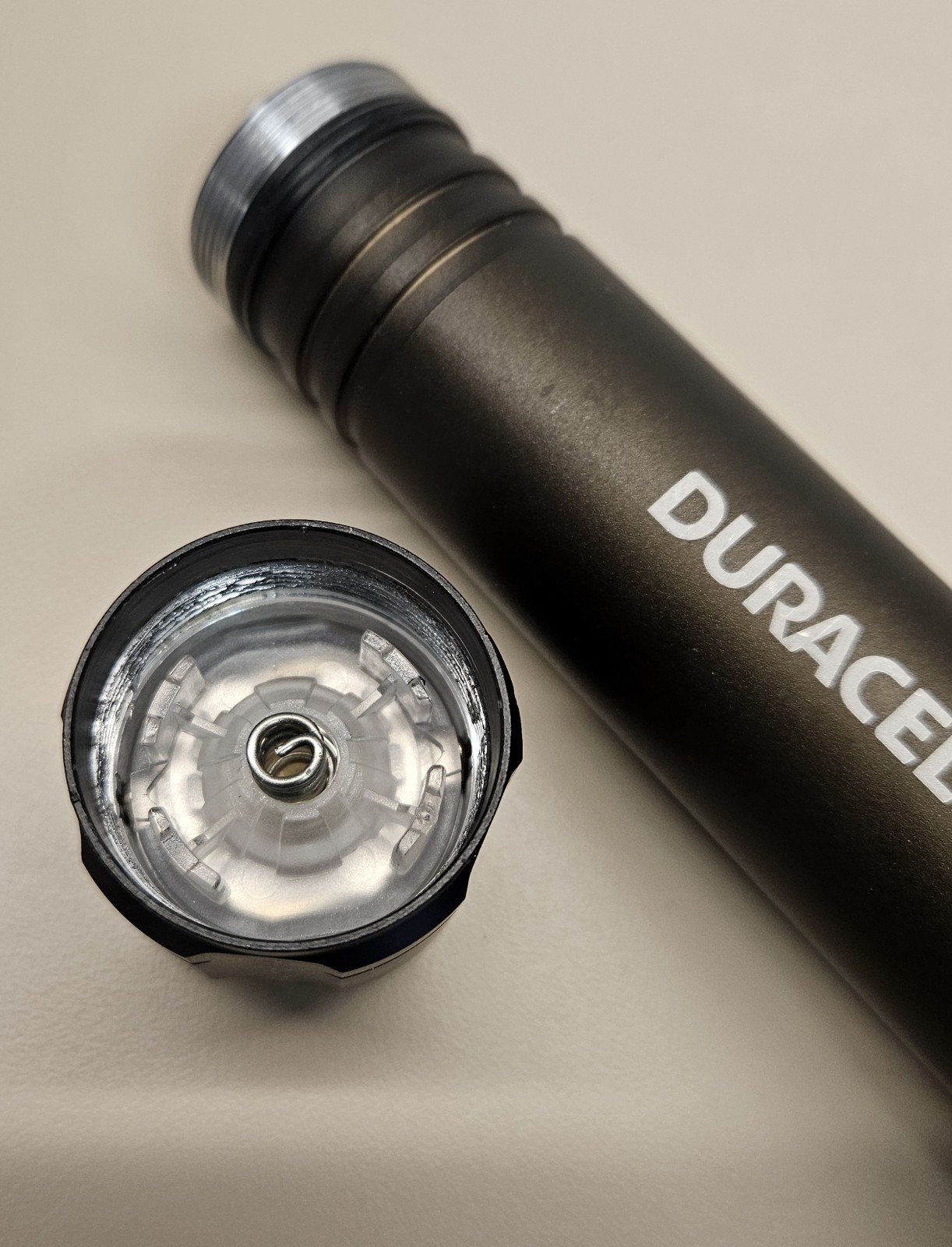 Duracell Durabeam Ultra 1300 Lumen LED flashlight With Zoom Focus