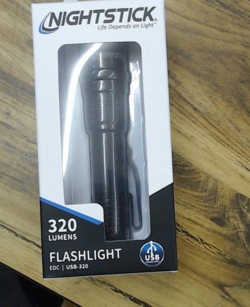 Nightstick USB-320 1 x Rechargeable Pack Lithium-Ion EDC Flashlight, (CJL007271)