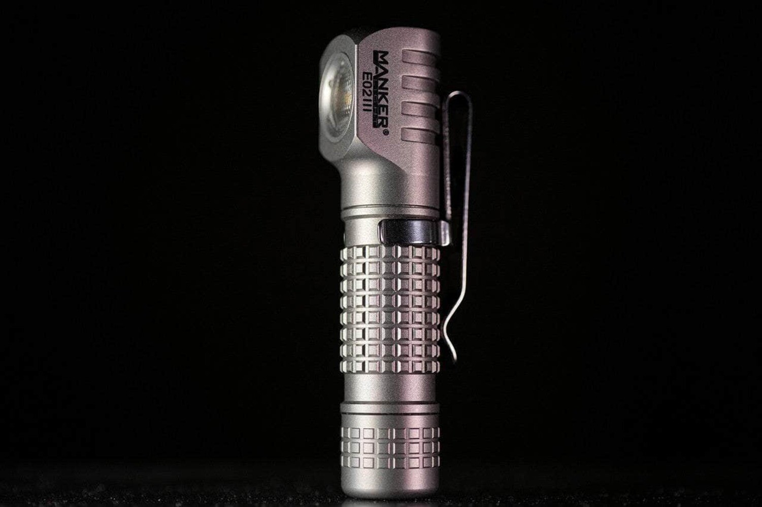 Manker E02 III – Titanium