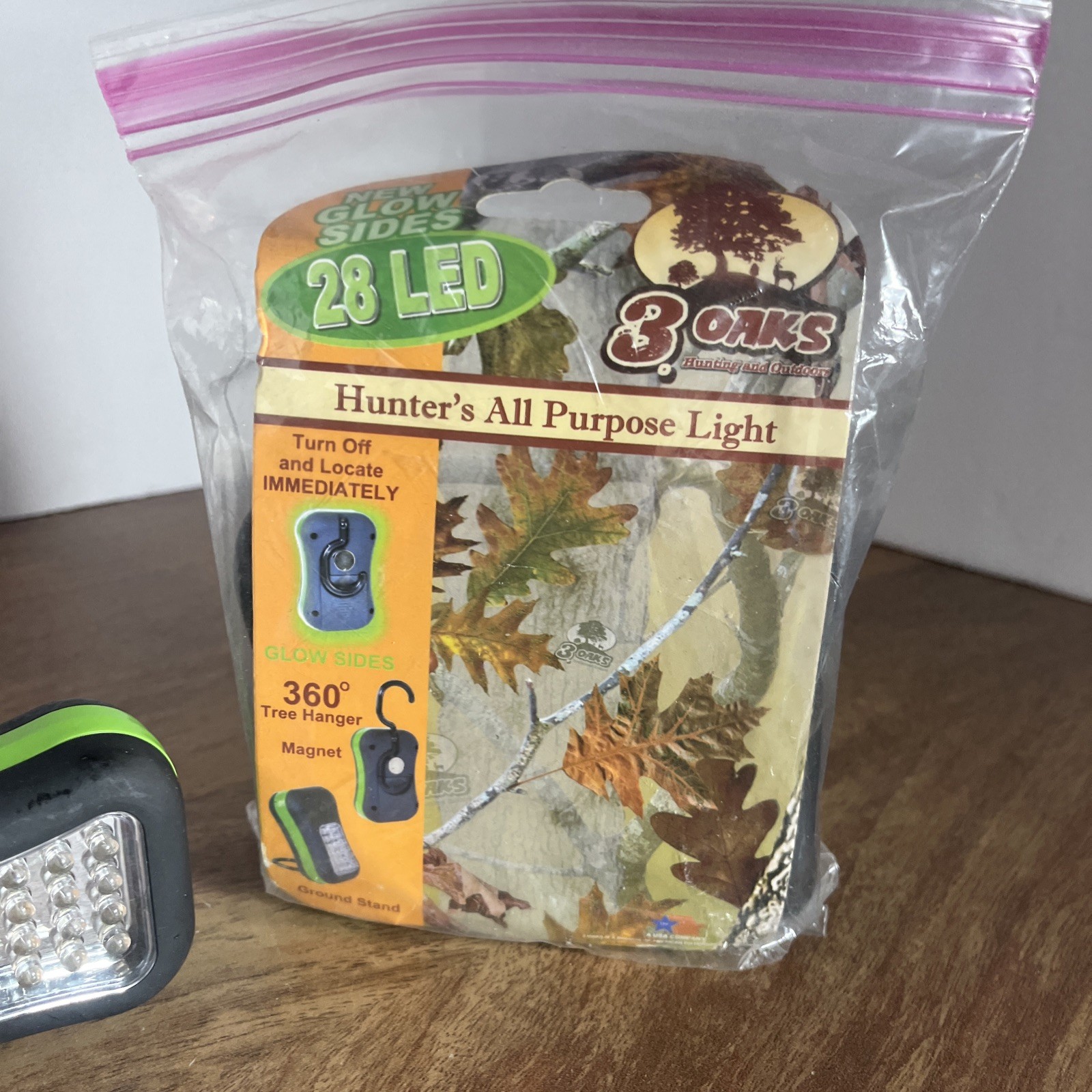 3 Oaks Lot Of 4 Tree Hanger Lights 360 Degrees Magnet Hunting
