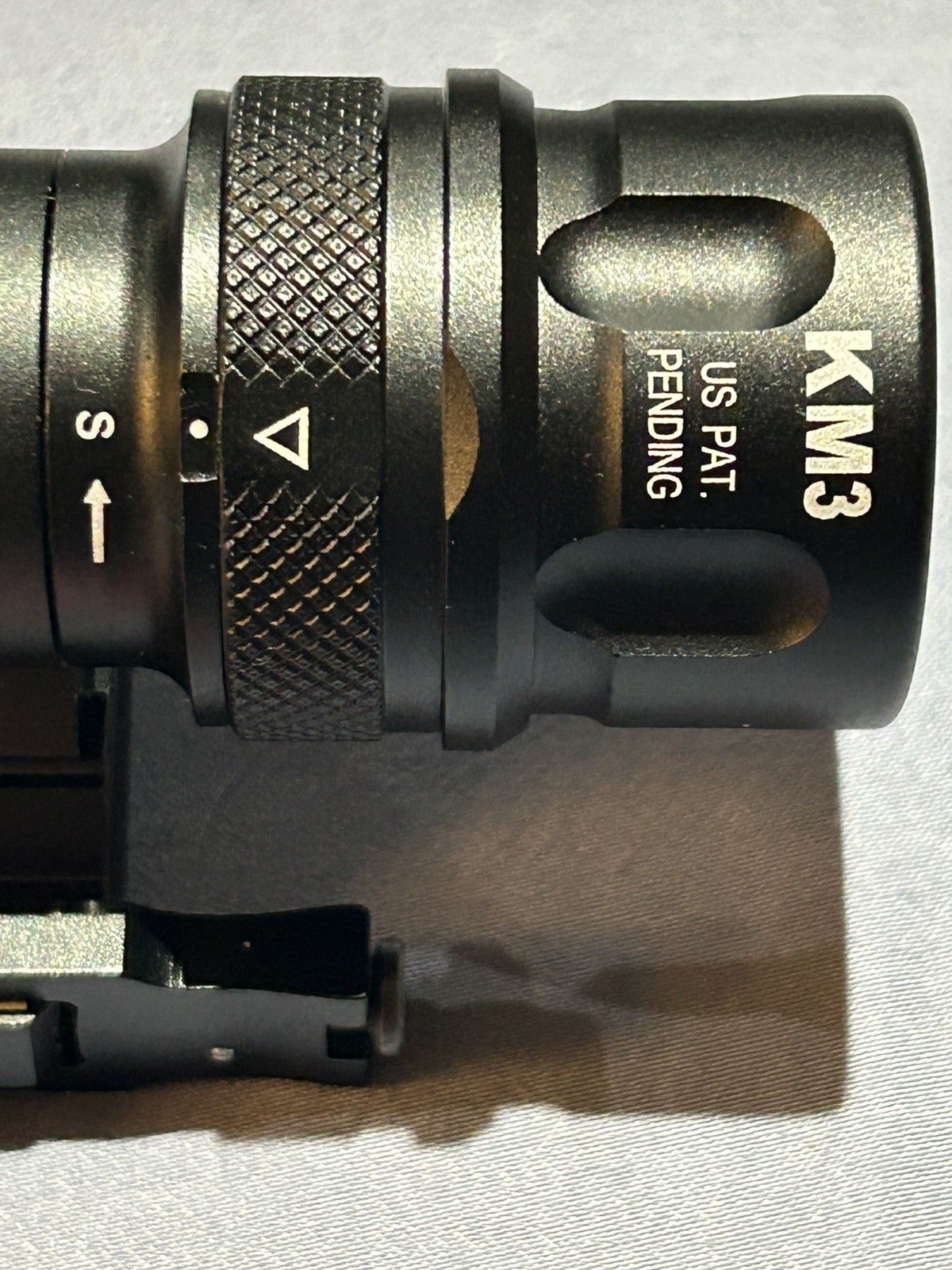 M952-V UNBRANDED Tactical Flashlight with KM3 LED + Strobe & M93 Mount