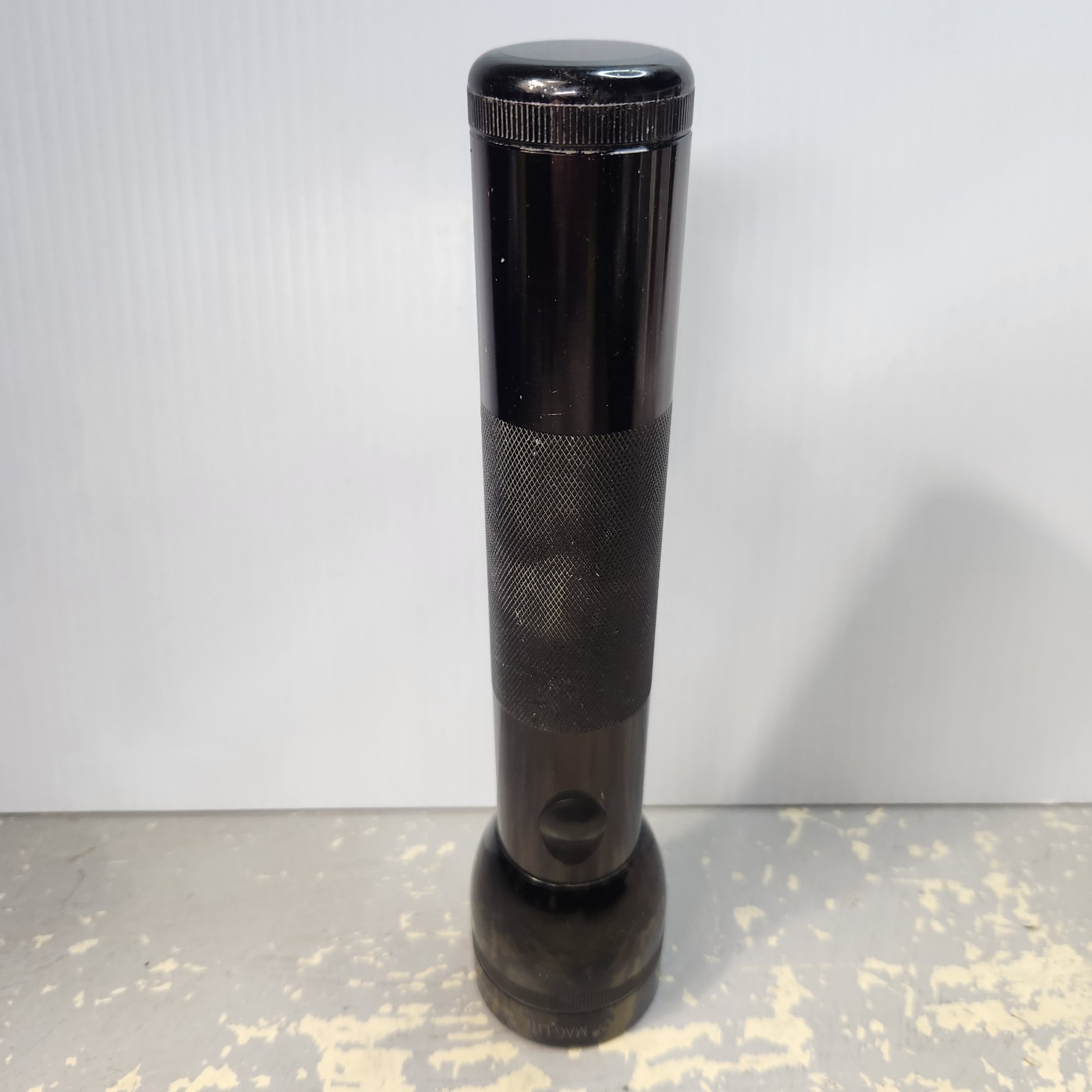 Vintage MAG-LITE 10” Mag Instrument 2 D Cell Black Flashlight Heavy Made In USA