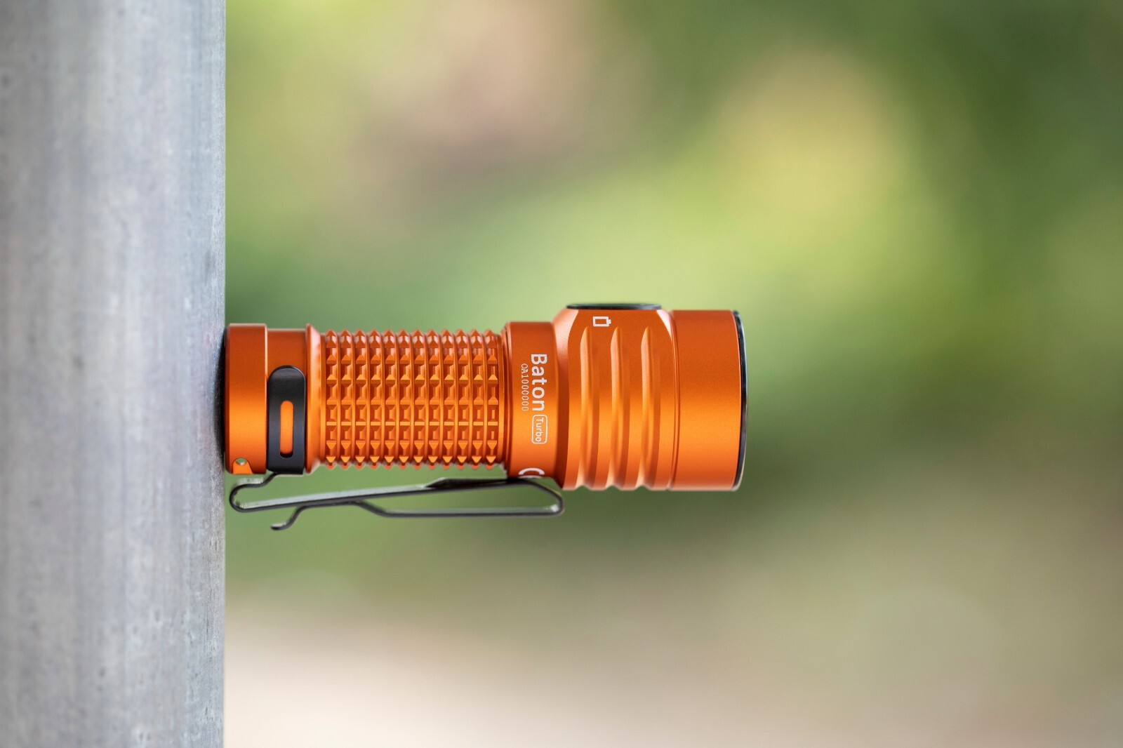 Olight Baton Turbo Orange Compact EDC Flashlight, 510m Long Range Beam, 1000 Lu