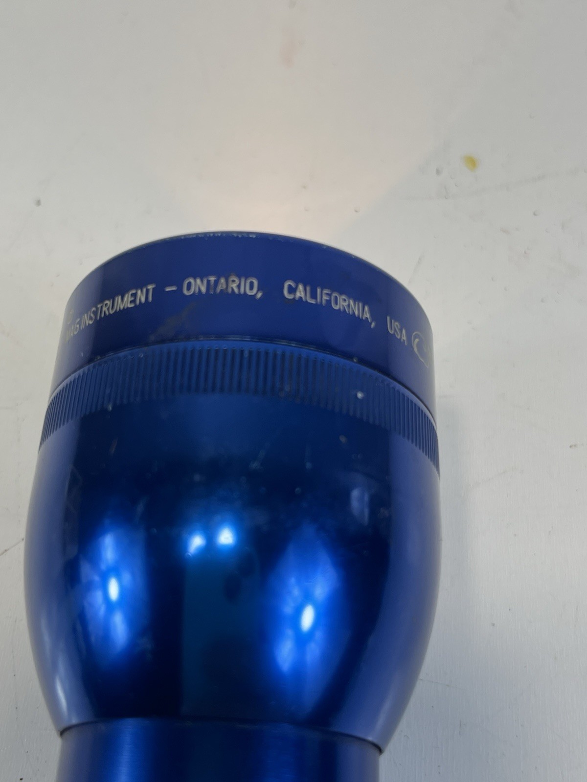 Mag-Lite Flashlight 12″ Long Blue Works Branded Missing On-Off Button 3 D Batter