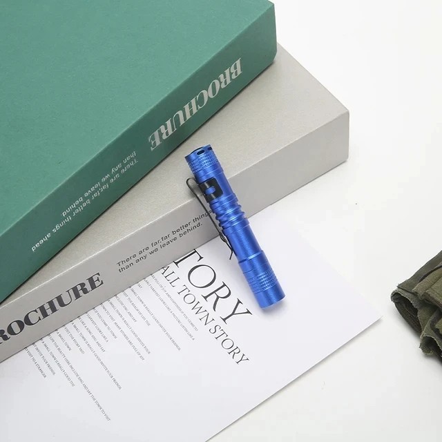 Mini Portable LED Flashlight Powered by AAA Battery with Pen Clip