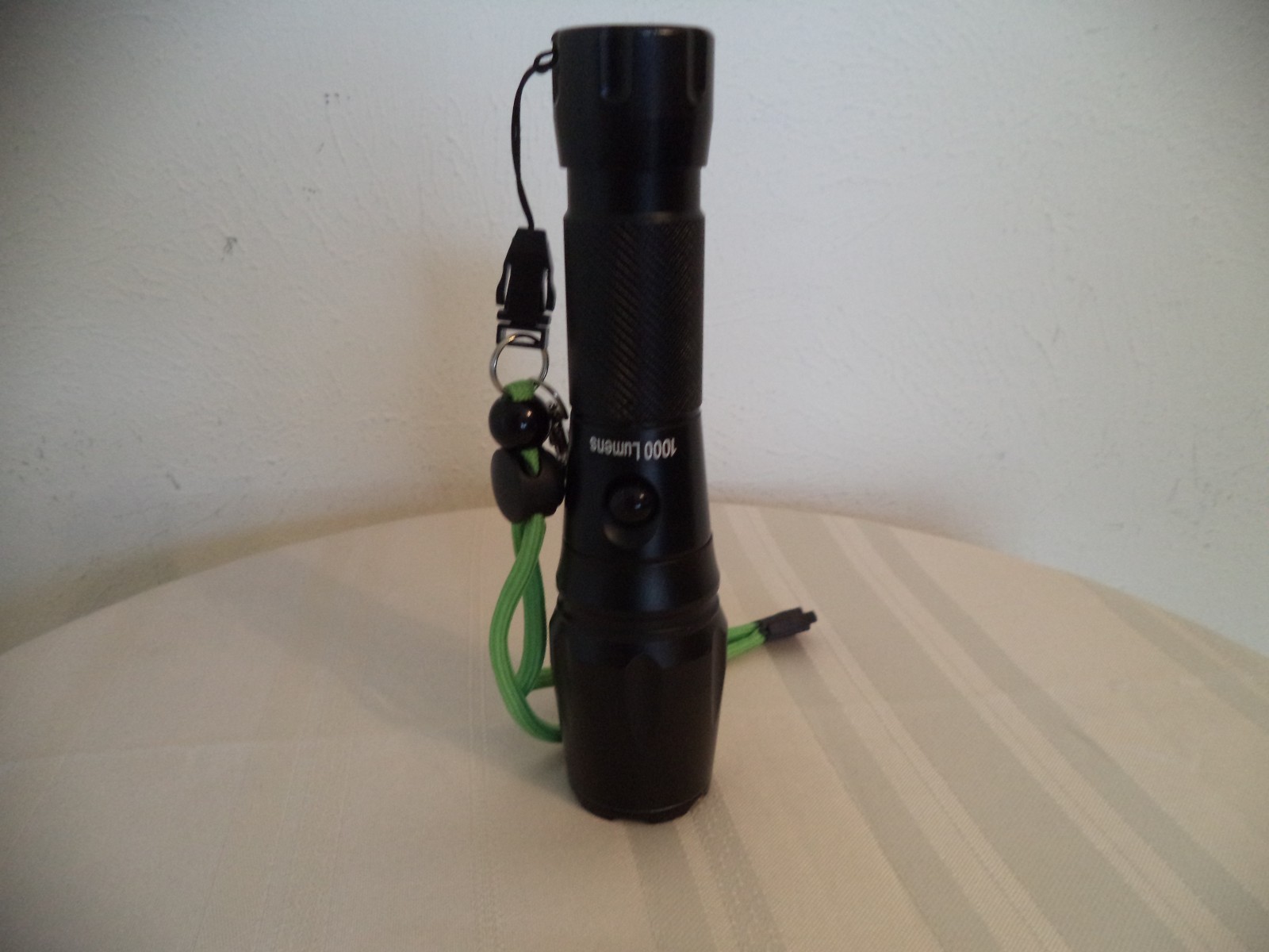 led flashlight 1000 lumens