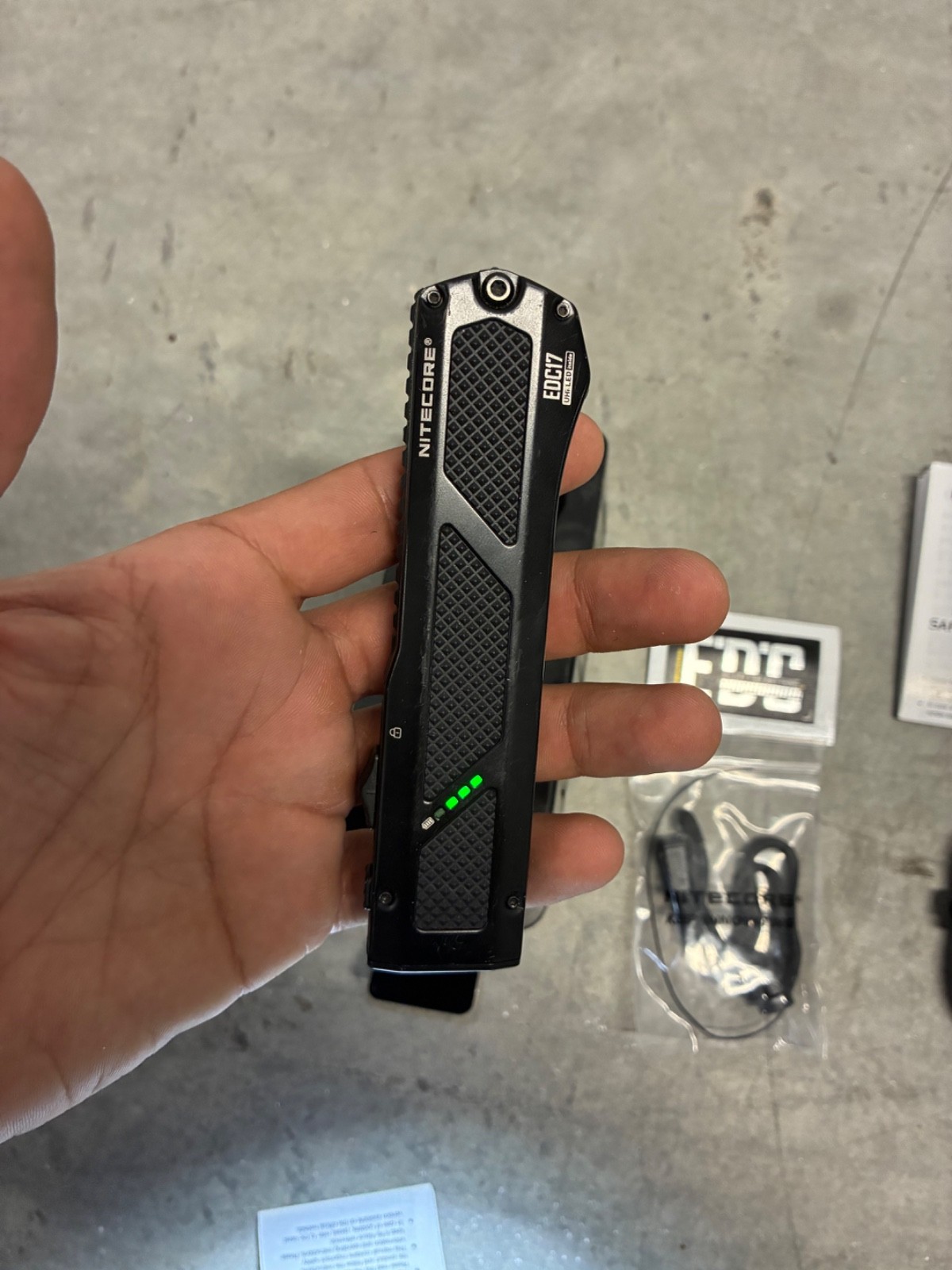 Nitecore EDC17 Flashlight 1500 Lm Ultra Slim Rechargeable Used