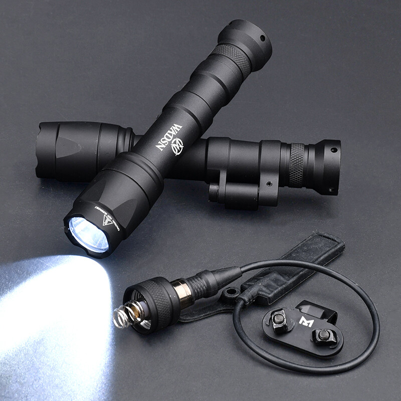 Strobe Light Weapon Light Rail LED Lighting Offset side M640C Flashlight