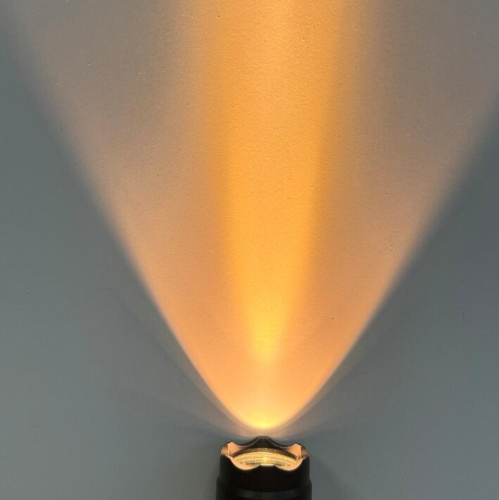 Ultra Fire WF-501B Single Mode Warm White LED Flashligh 10W 3000K LED 800Lumen