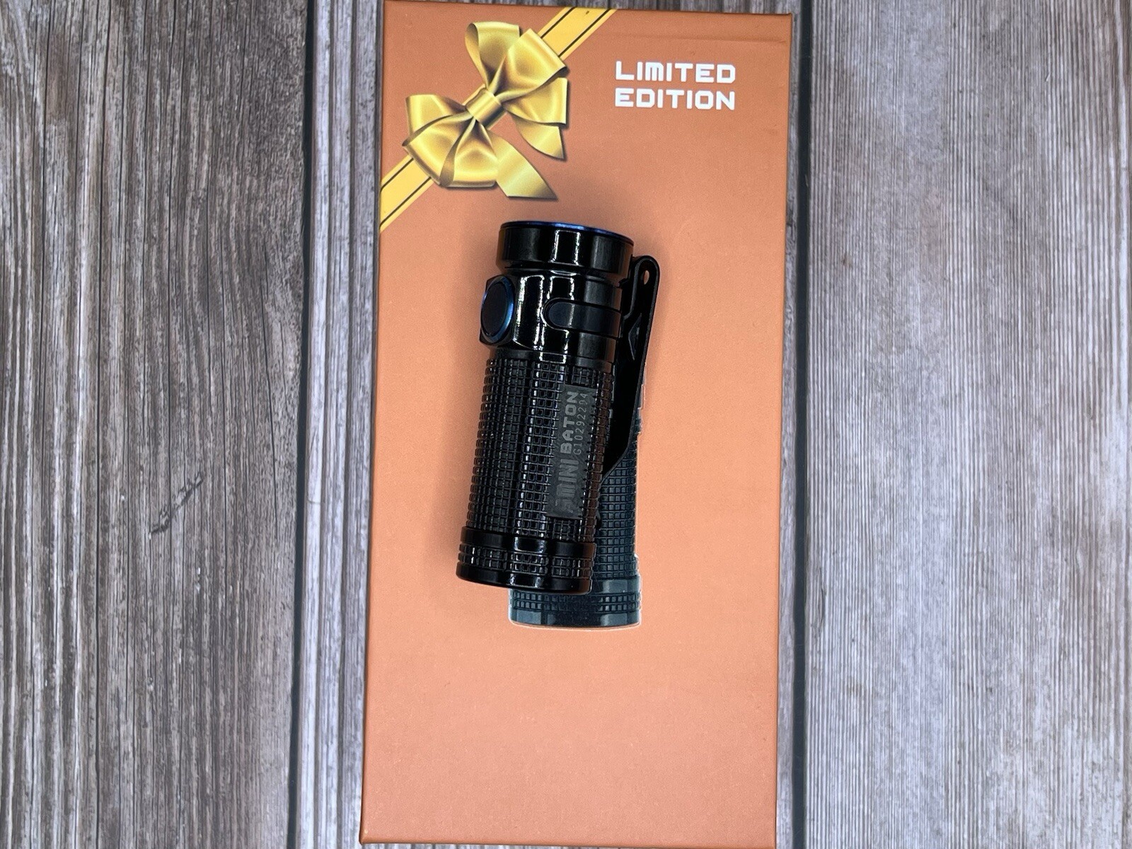 Olight S Mini Baton Black Onyx Limited Edition Rare