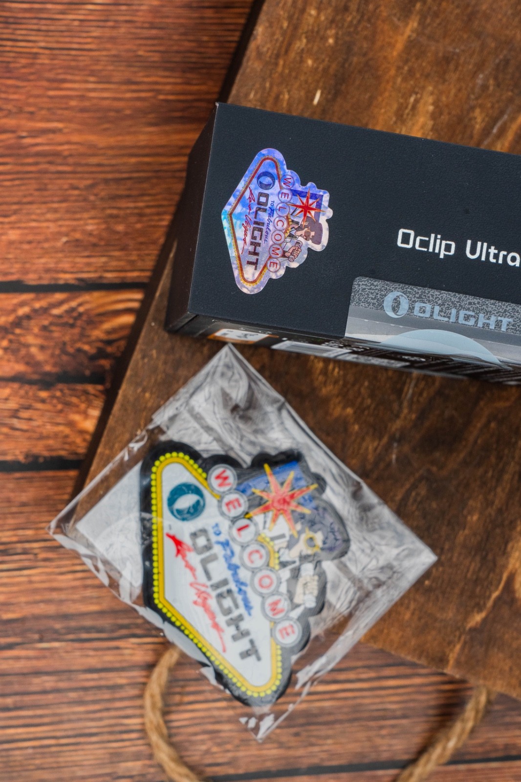 Olight Oclip Ultra Olive Green Vegas Exclusive w/ Elvis Patch
