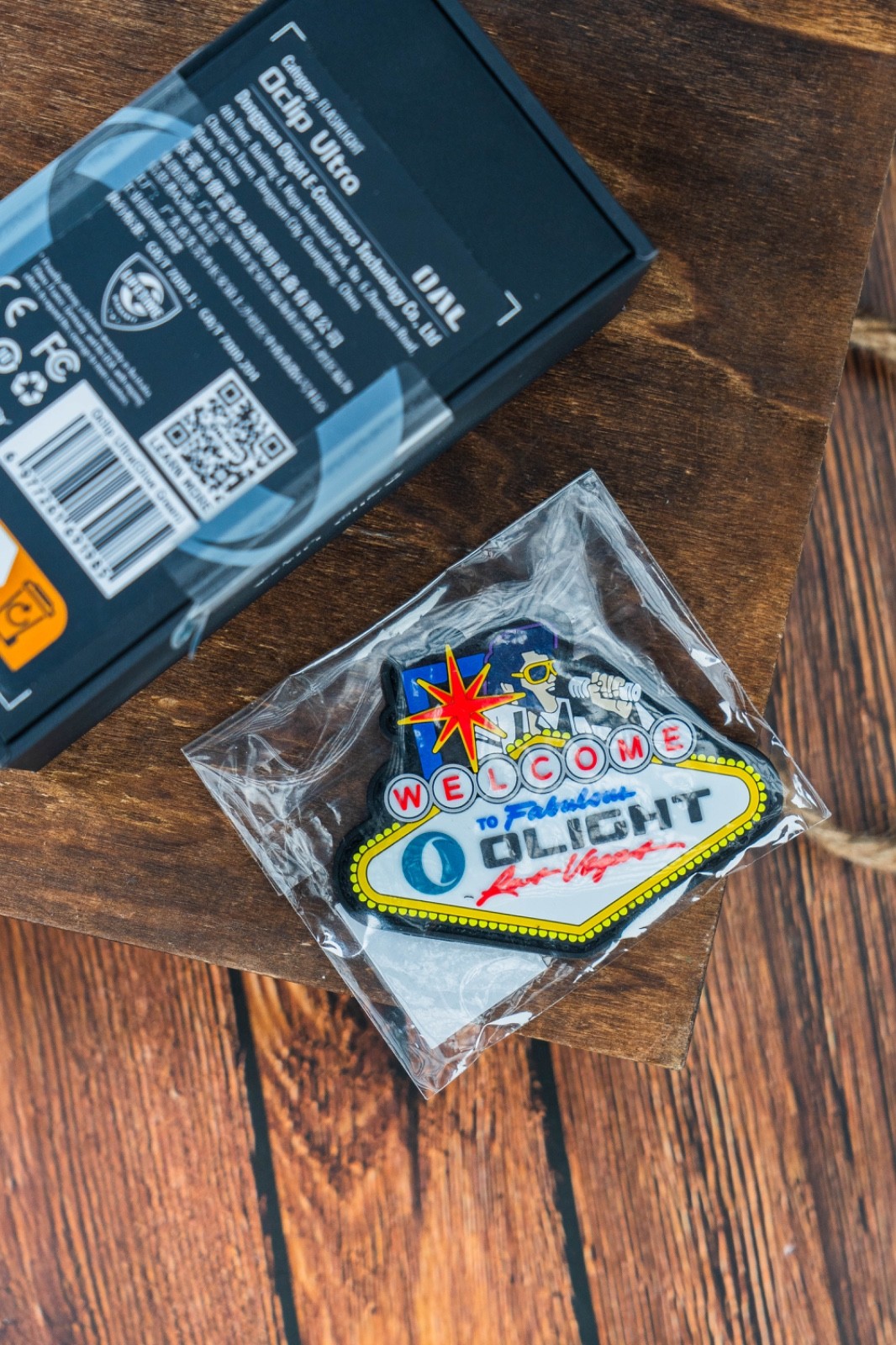 Olight Oclip Ultra Olive Green Vegas Exclusive w/ Elvis Patch