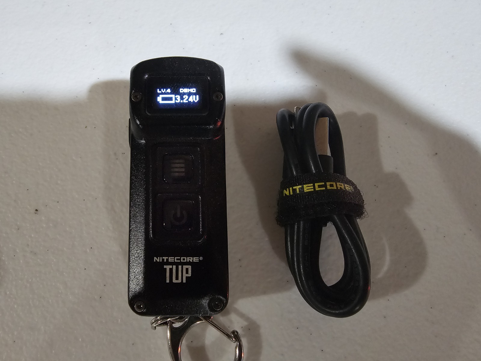 Nitecore TUP 1000 Lumen Rechargeable EDC Flashlight With Charger.