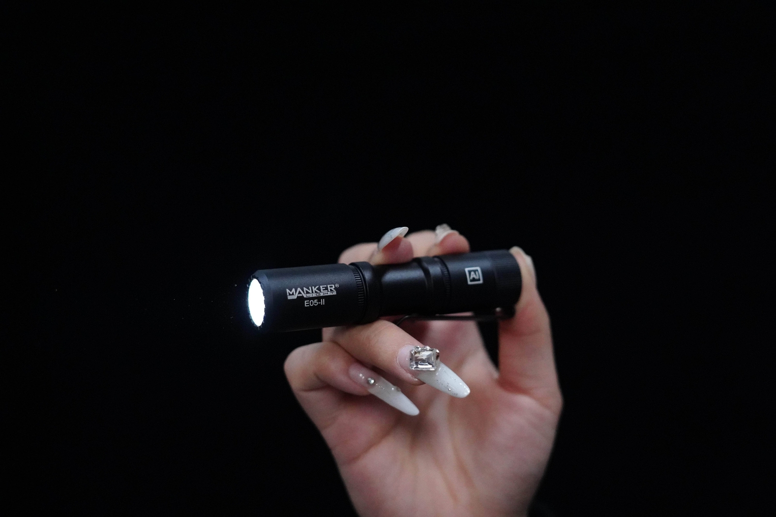 Manker E05 II