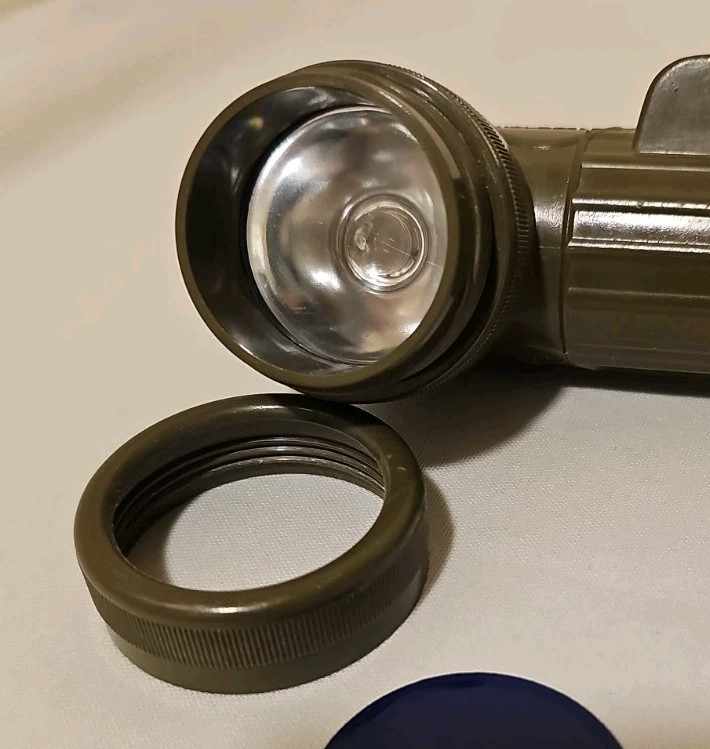U.S Military Issue Angle Head Flashlight G.T MX-991/U OD Green U.S.A Made Tested