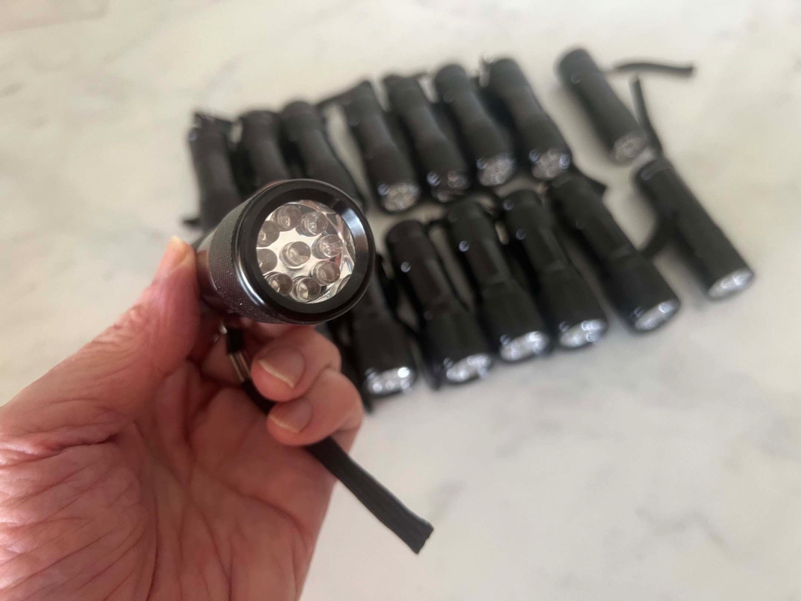 Lot of 16 9-LED UV Flashlight Blacklights 395-400nm Aluminum Body w/o Batteries
