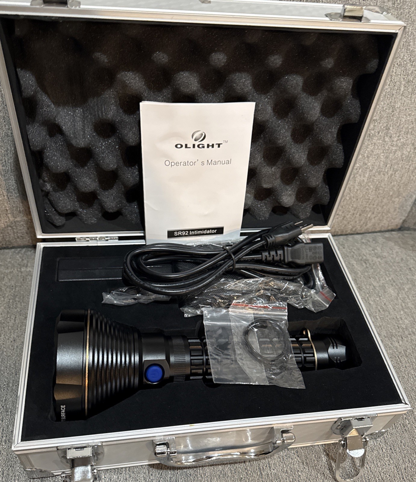 Olight SR92 Intimidator Cree XM-L T6 LED Flashlight – Powerful 1700 Lumens