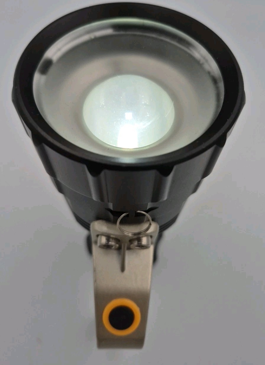 HALO Ultra Bright Tech Flashlite LED Pre Owned No Charge Adapter Works Well