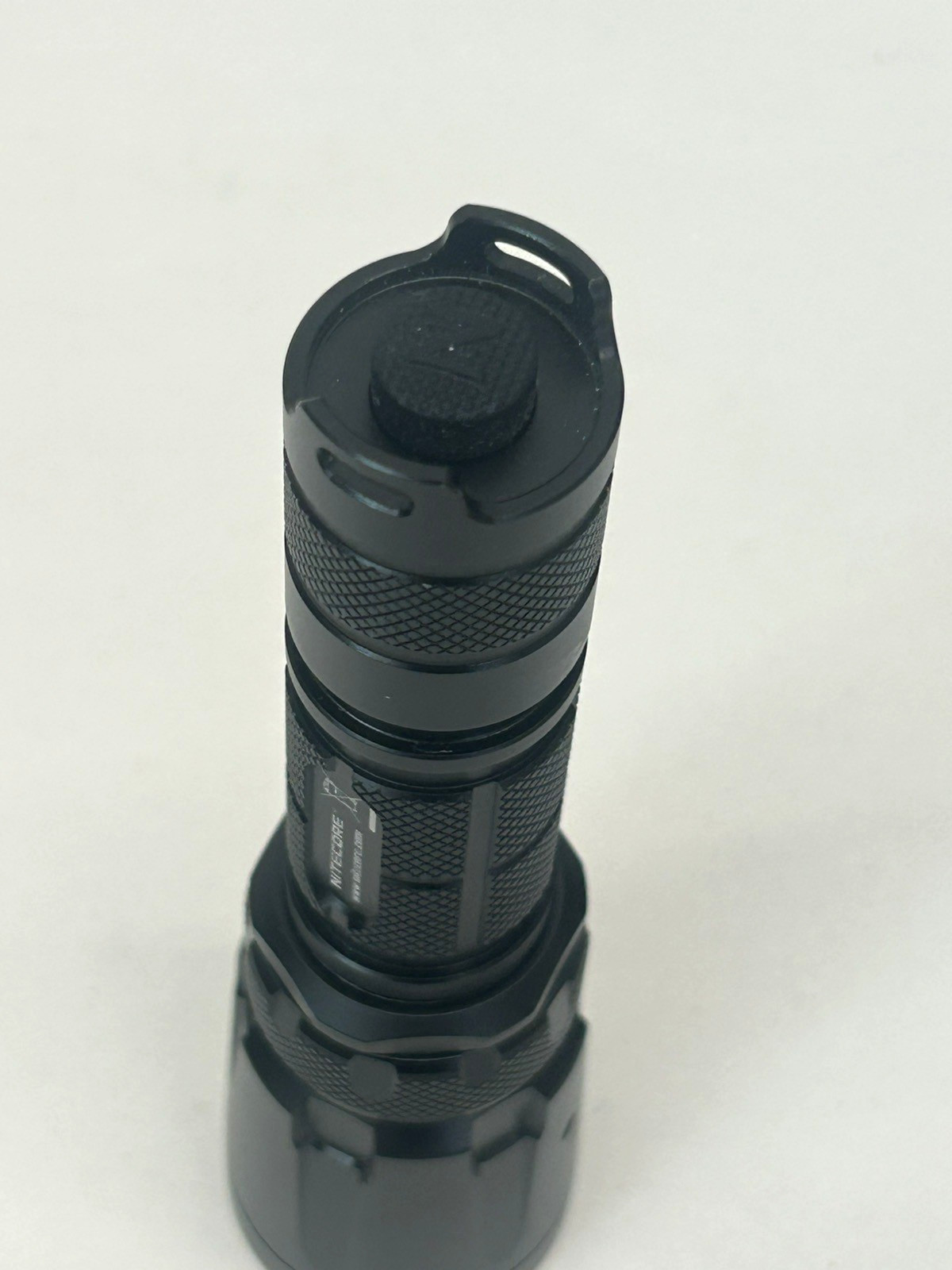 Nitecore SRT7 Revenger Flashlight No Battery