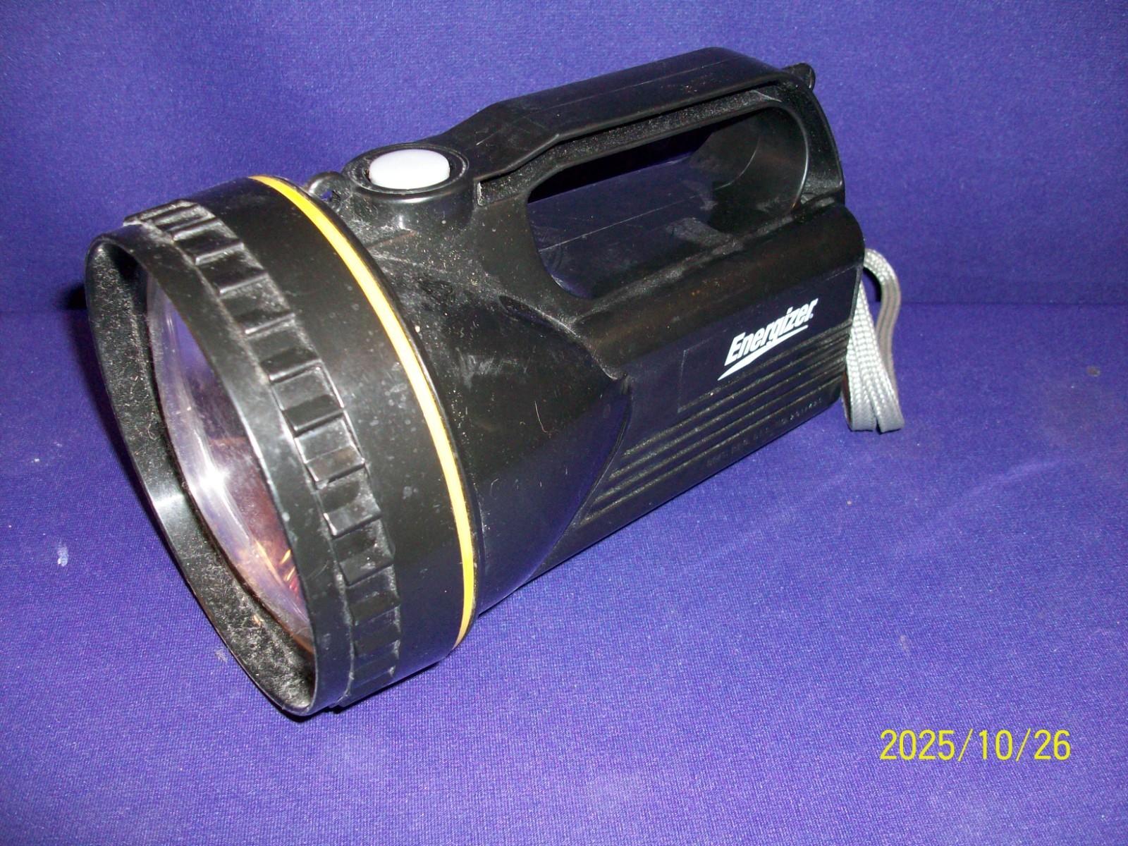 Vintage big Energizer 6 Volt Flashlight With Wrist Strap Battery NOT Included