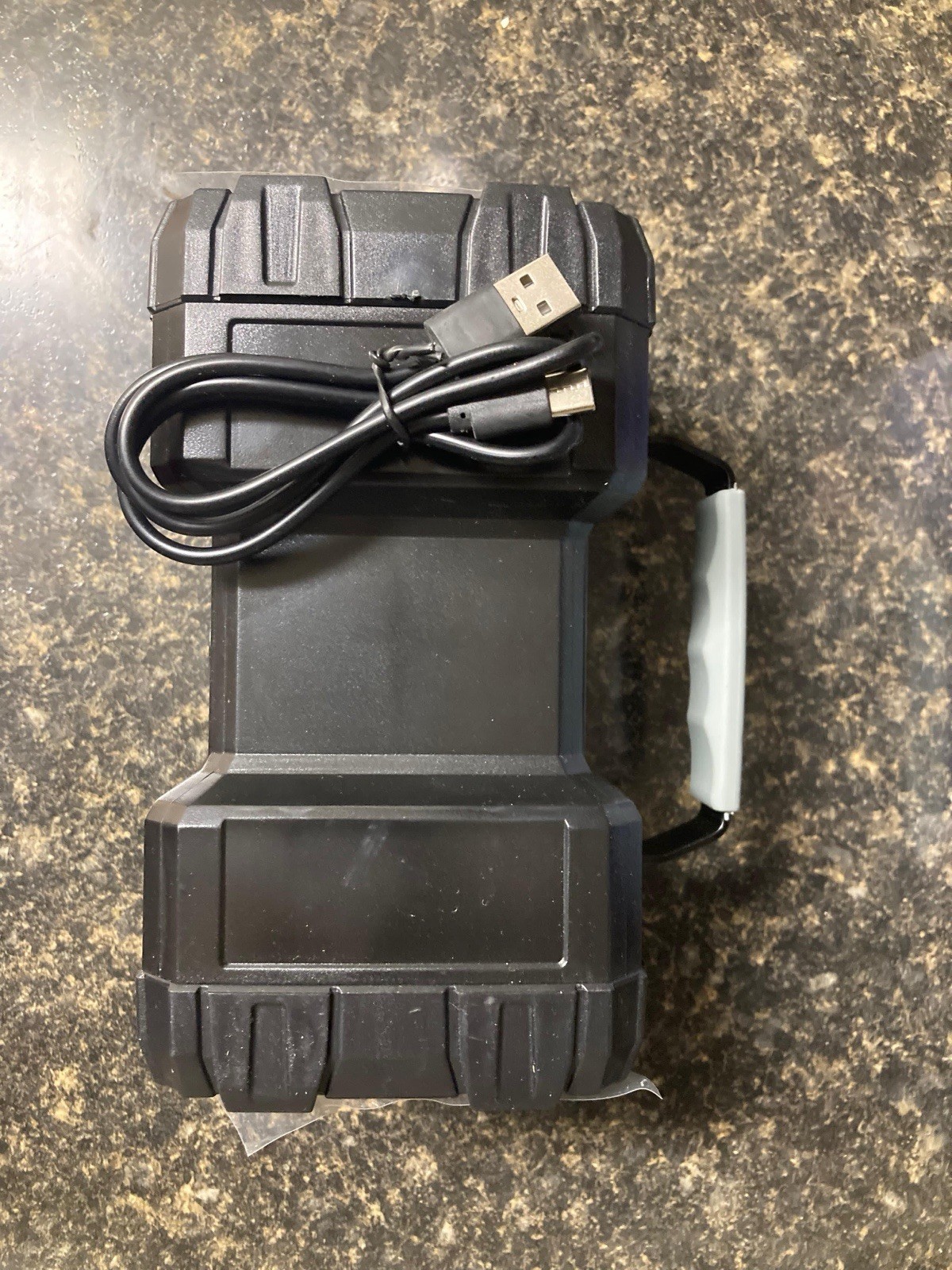 AlpsWolf Rechargeable Flashlight LED Spotlight Flashlight 800m