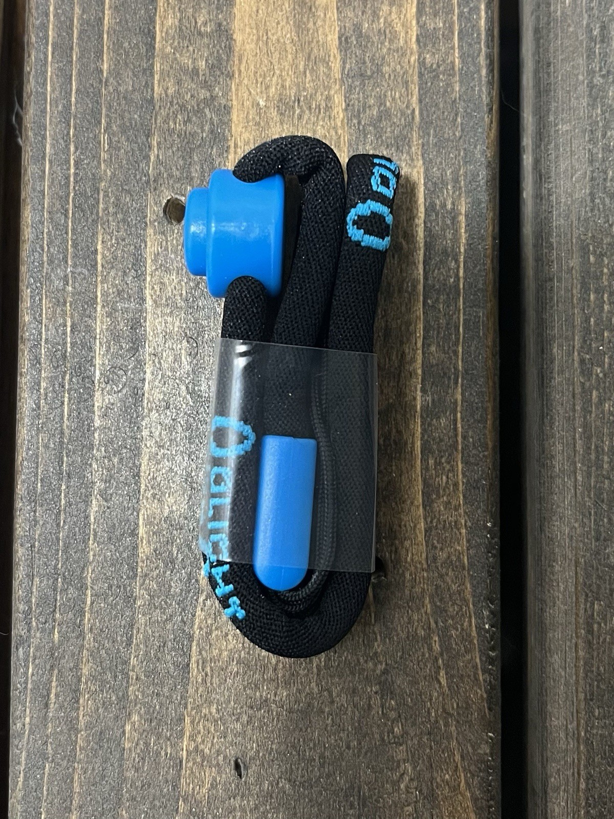 Olight Warrior ACCESSORIES MCC 1A/1.5A/2A Battery Charger, Tactical Grip Ring ++