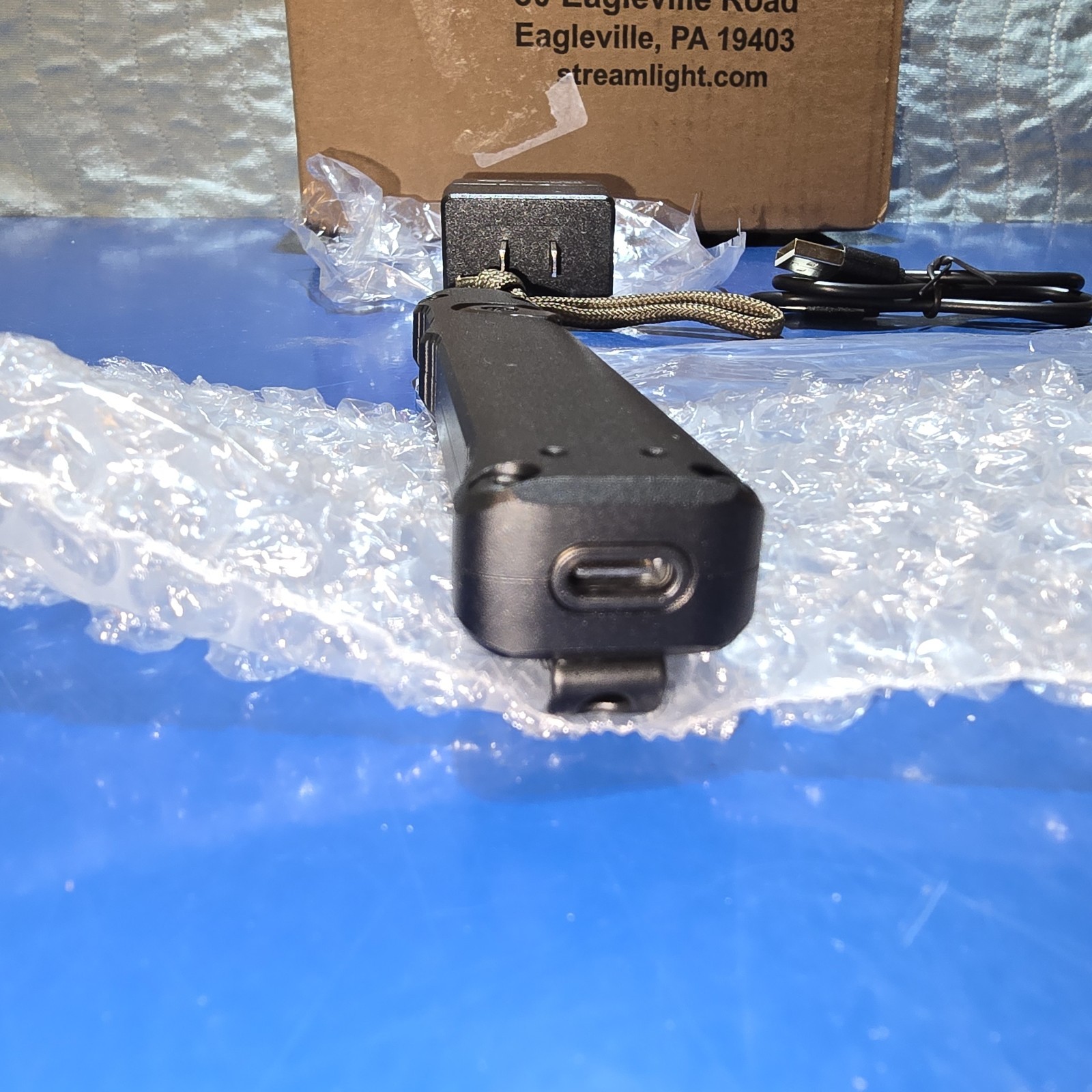 Streamlight 88810 Black Wedge Slim Everyday Carry Flashlight W/USB-AC Adapter