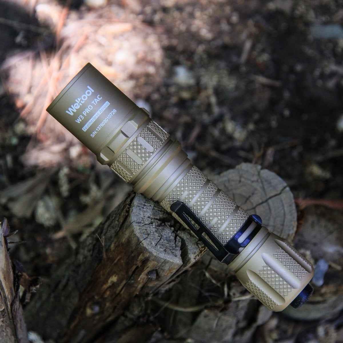 Weltool W3Pro FDE TAC Flashlight 930lm LEP Desert Tan USB-C Rechargeable