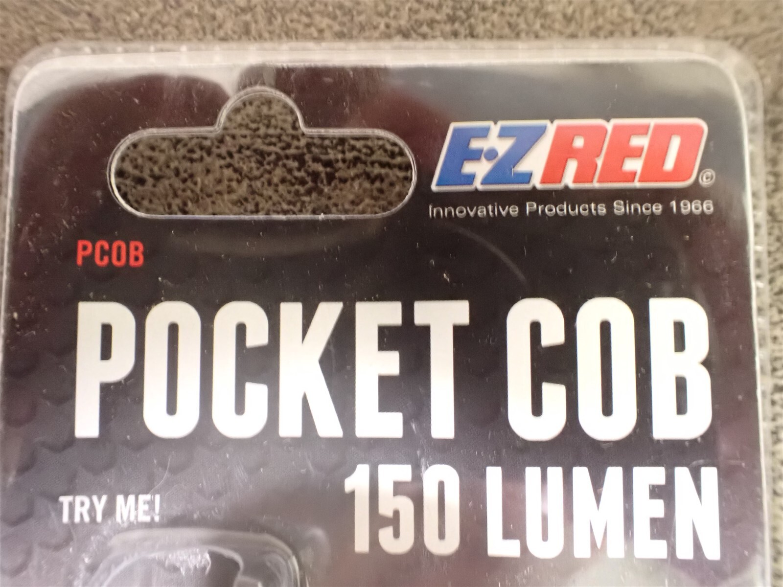 NEW E-Z Red PCOB Pocket Cob 150 Lumen Light Stick Red Flashlight (BN364)