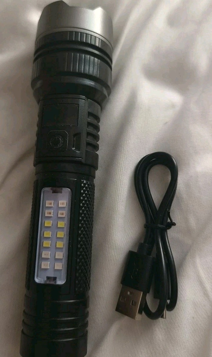 Rechargeable LED Flashlight 300 lm IP44 Waterproof w/ Clip, USB Cable Black