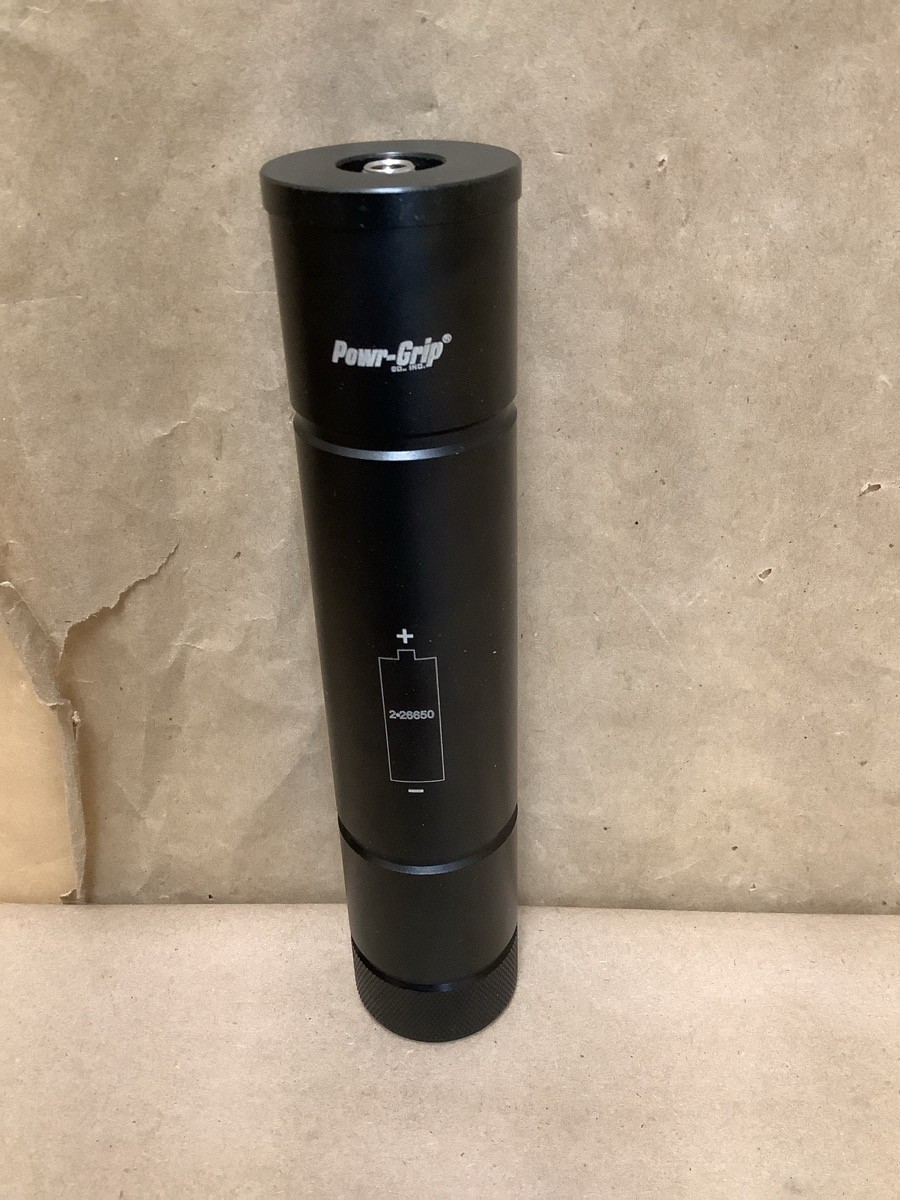 POWR-GRIP CO INC. FLASHLIGHT KIT WITH BATTERY & CHARGER IN BLACK CAS (B42012948)