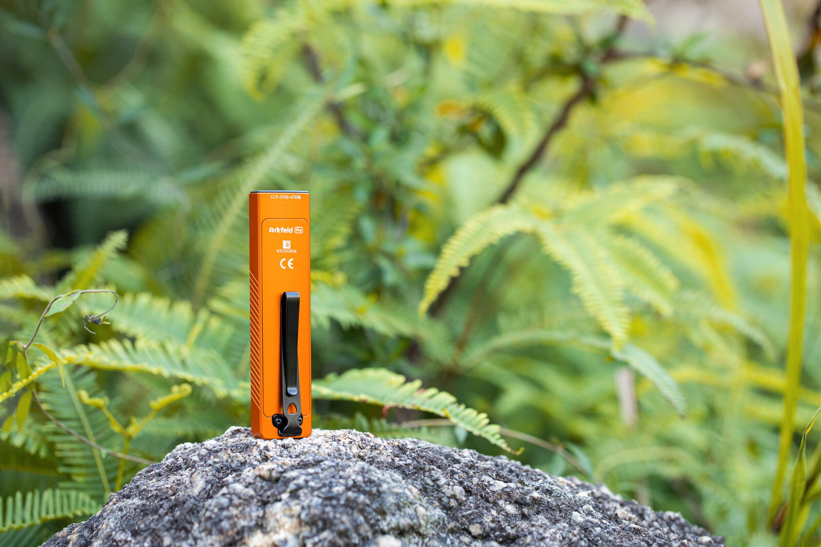 Olight Arkfeld Pro Orange CW Flat Flashlight, LED Light, UV & Green Beam, 1300 L