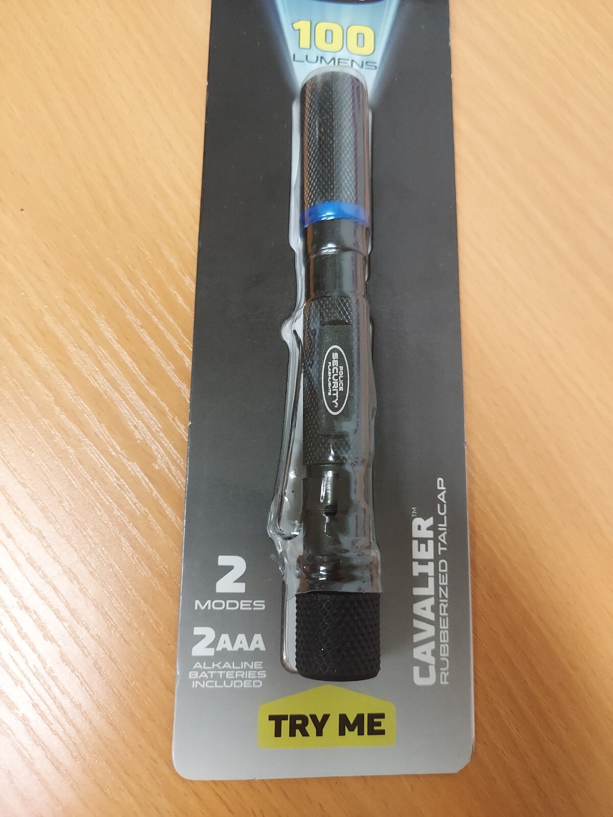 Police Security cavalier 100 Lm. Focusing Industrial LED Flashlight