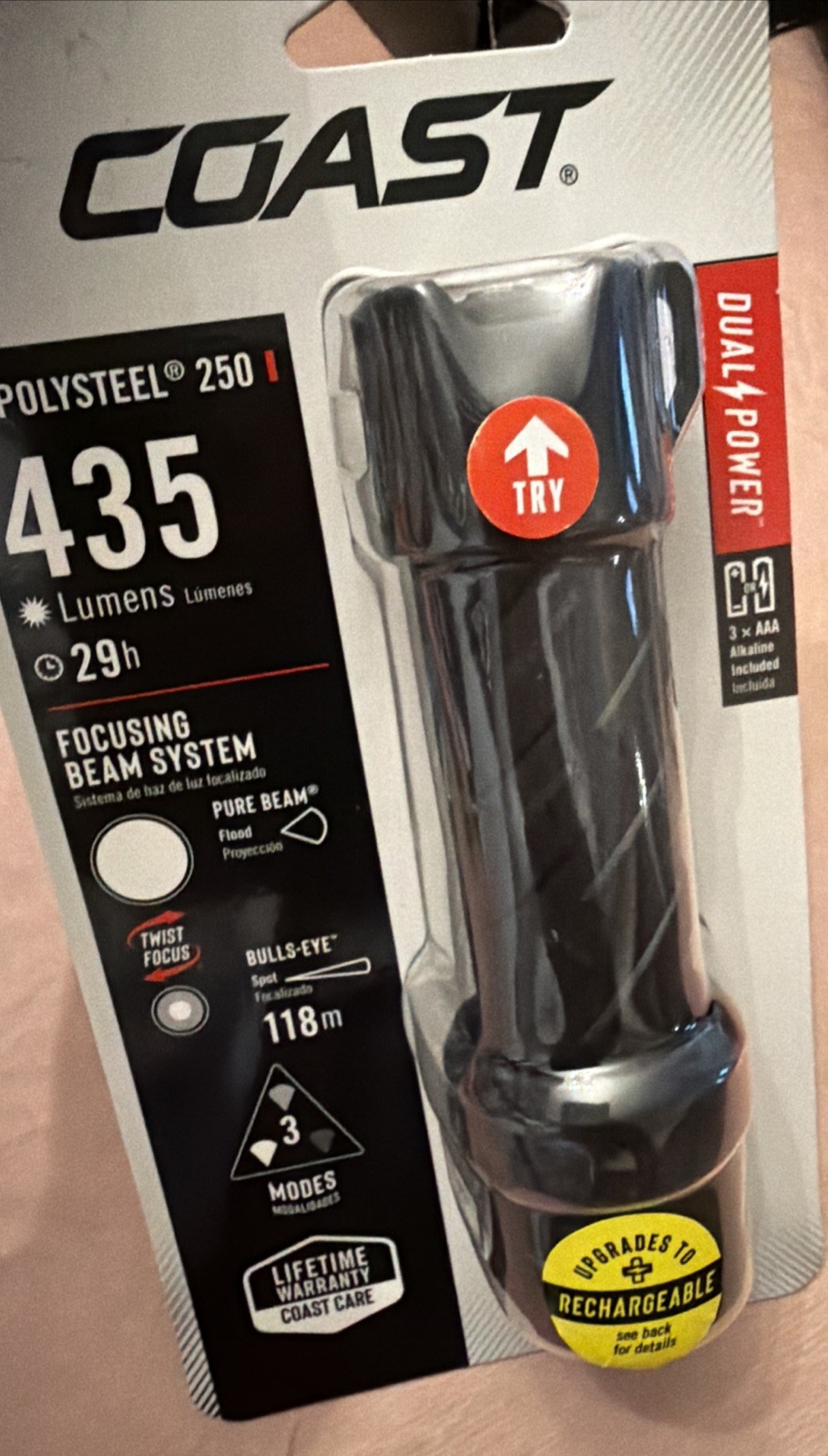 Coast Polysteel 250 Flashlight. 435 Lumens, Focusing Beam Quick Cycle Switch NEW
