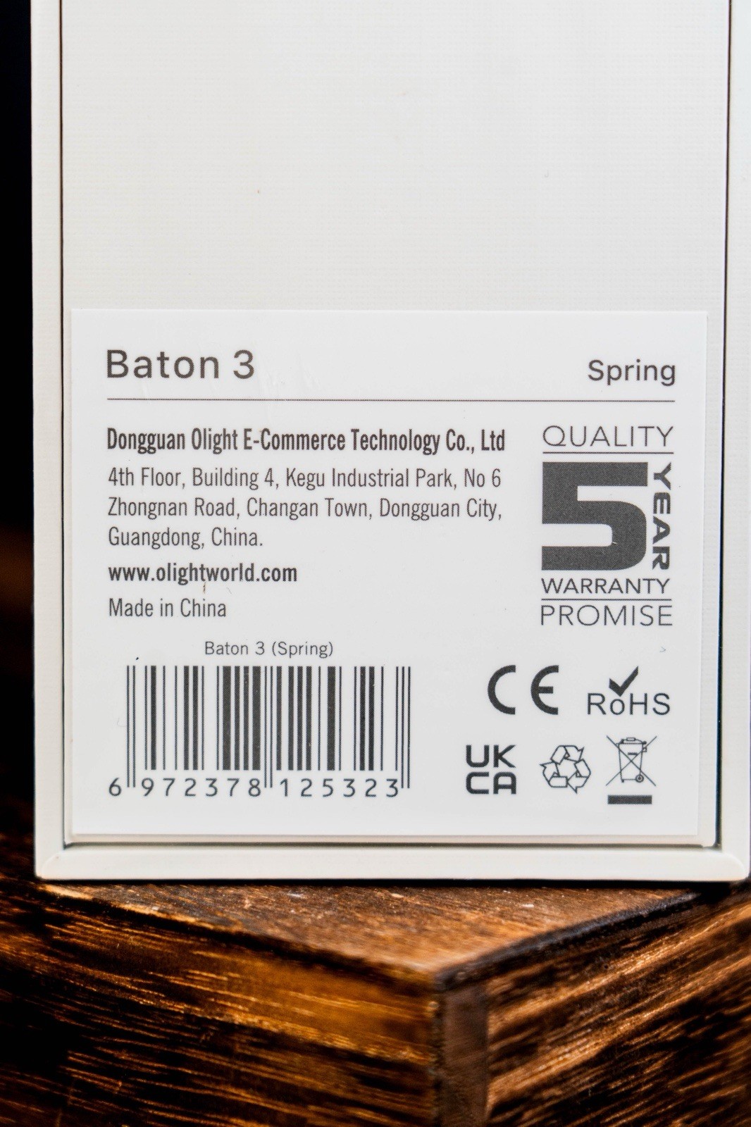 Olight Baton 3 Spring Titanium Seasons Limited Edition New Factory Sealed