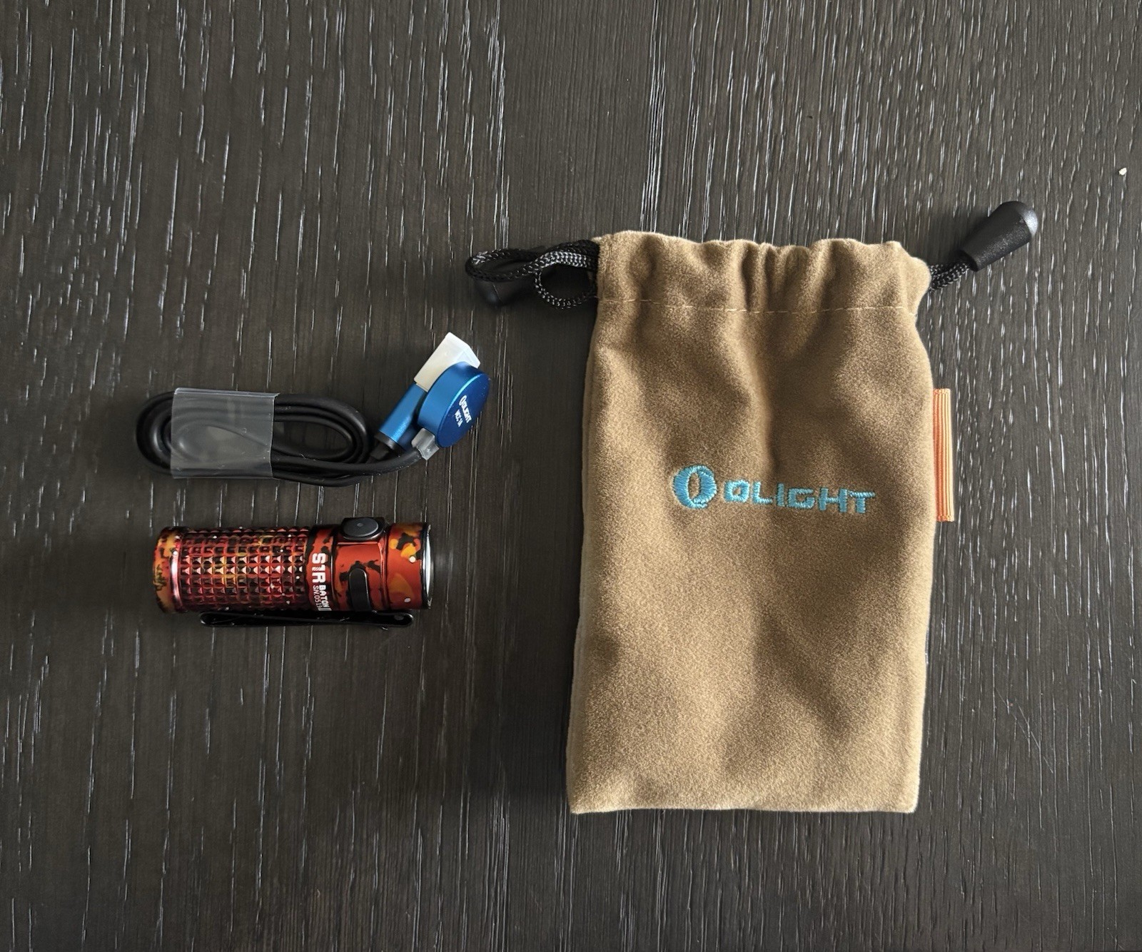 Olight Baton 2 Lava Camouflage limited edition 1000lm Rechargeable Flashlight