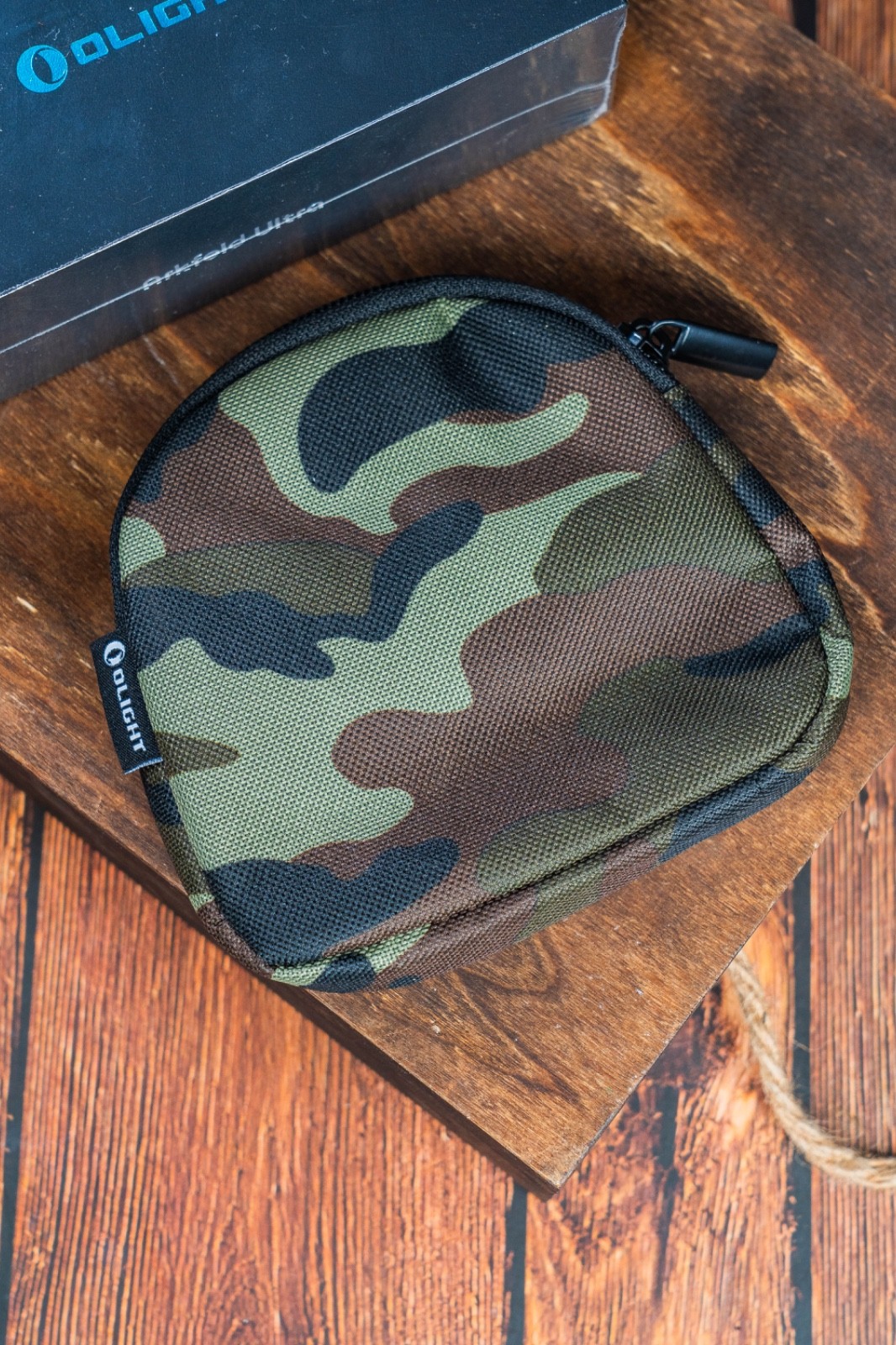 Olight Arkfeld Ultra Olive Green CW 3-in-1 EDC Flashlight + Camo Pouch Sealed