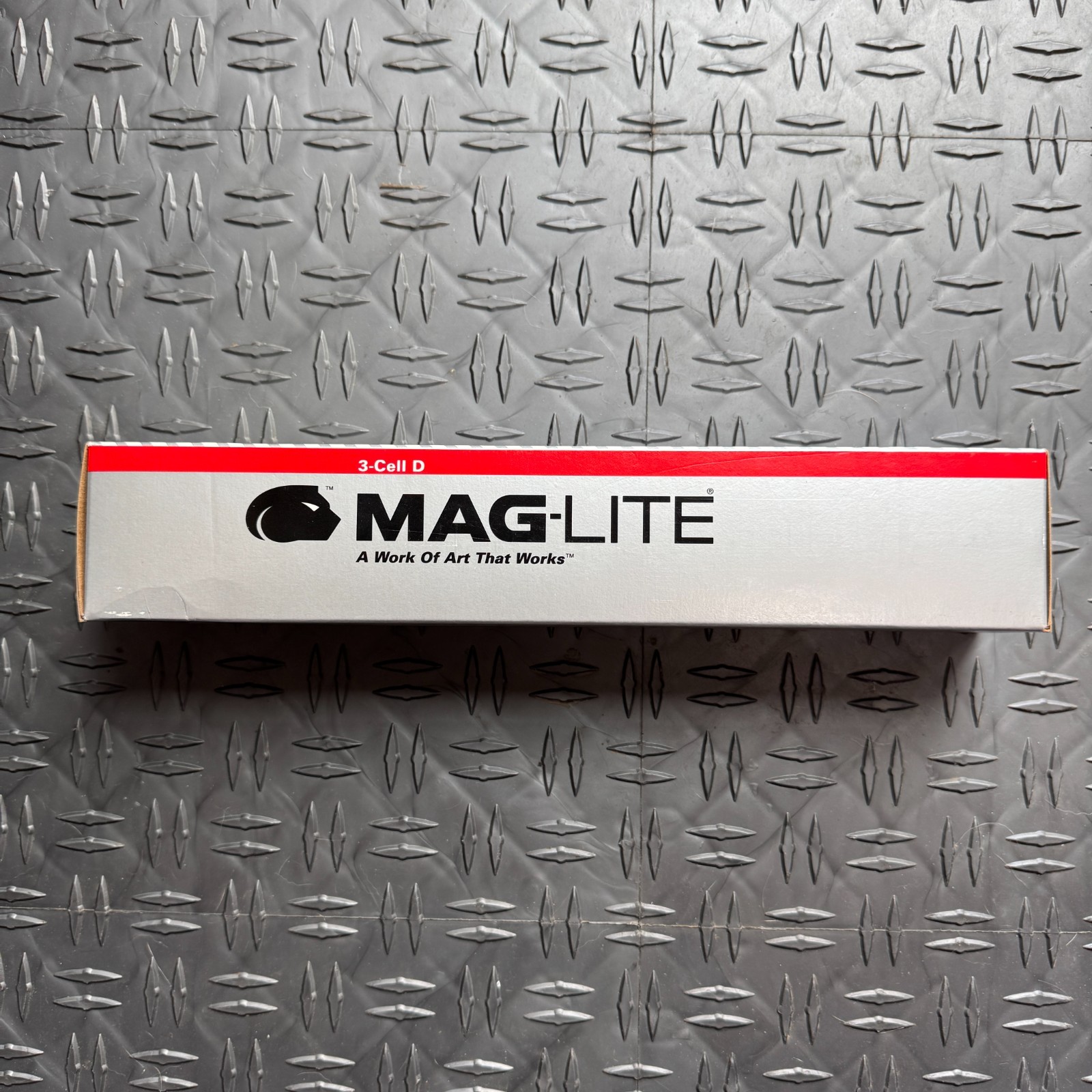 Maglite S3D395 3 D-Cell Black Flashlight Krypton Beam New Sealed USA