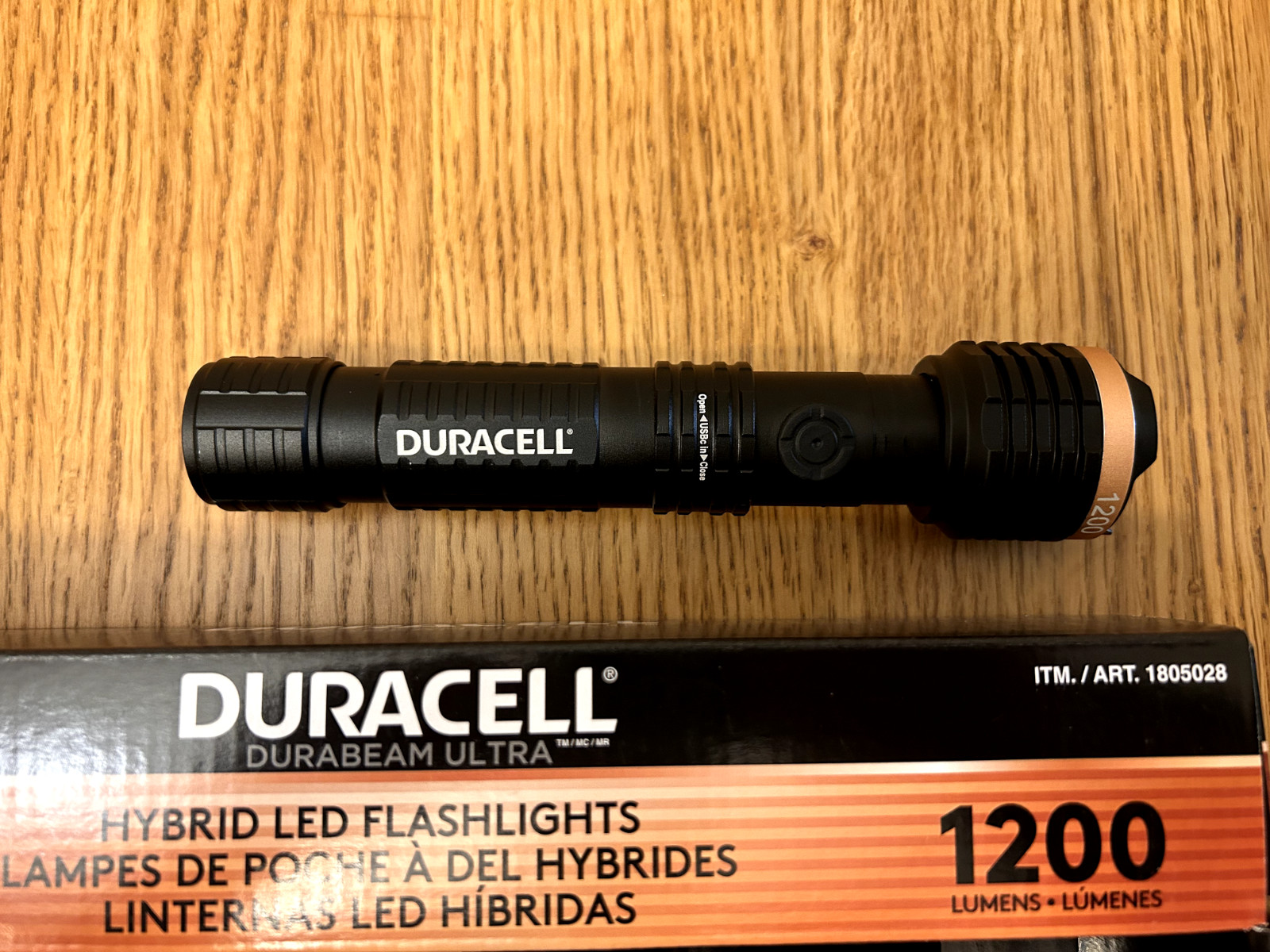 Duracell ULTRA HYBRID 1200 Lumens Rechargeable LED Flashlight – NEW