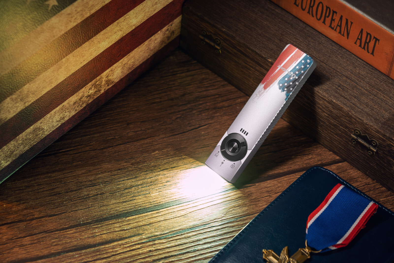 Olight Arkfeld Pro Stars & Stripes Flat EDC Flashlight, CW/Green Beam/UV, 1300 L