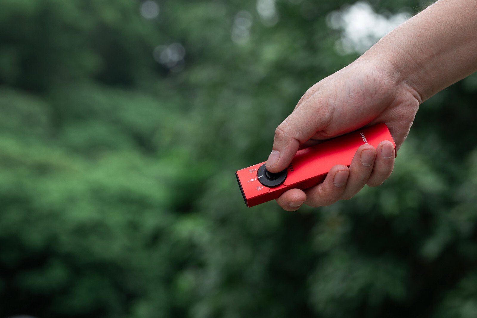 Olight Arkfeld Pro Red CW Flat EDC Flashlight, LED Light/Green Beam/UV, 1300 L