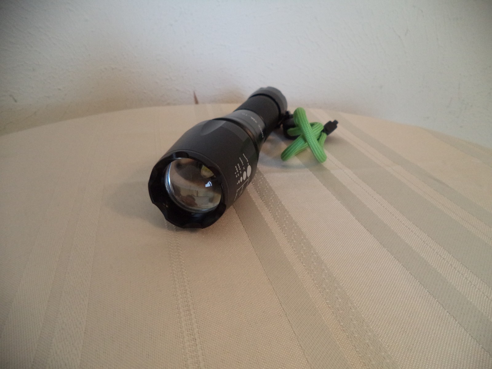 led flashlight 1000 lumens