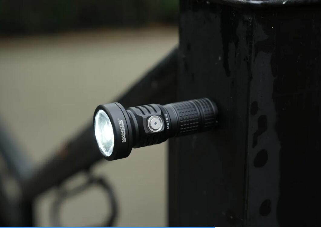 Mankerlight SFT40 LED 2000LM 600M USB C Rechargeable Flashlight TIR LENS Torch