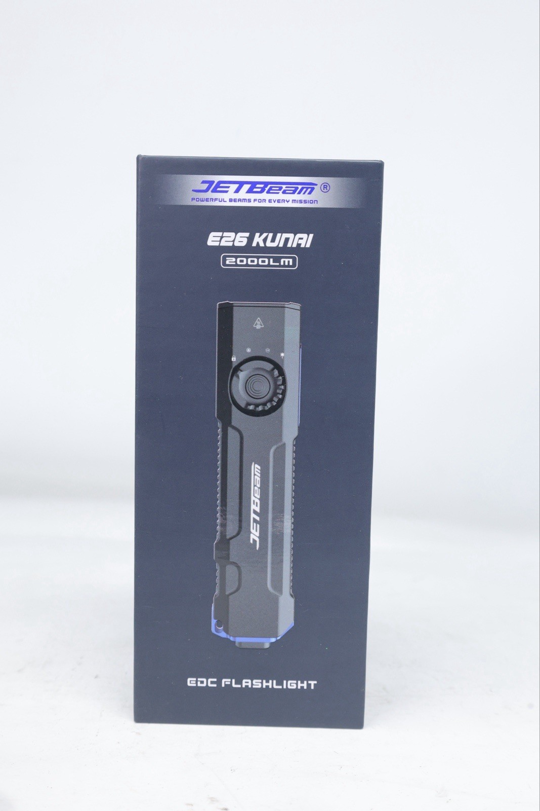 JETBEAM E26 2-in-1 EDC Flat Flashlight 3000 Lumen 2x White + 1x Green LED