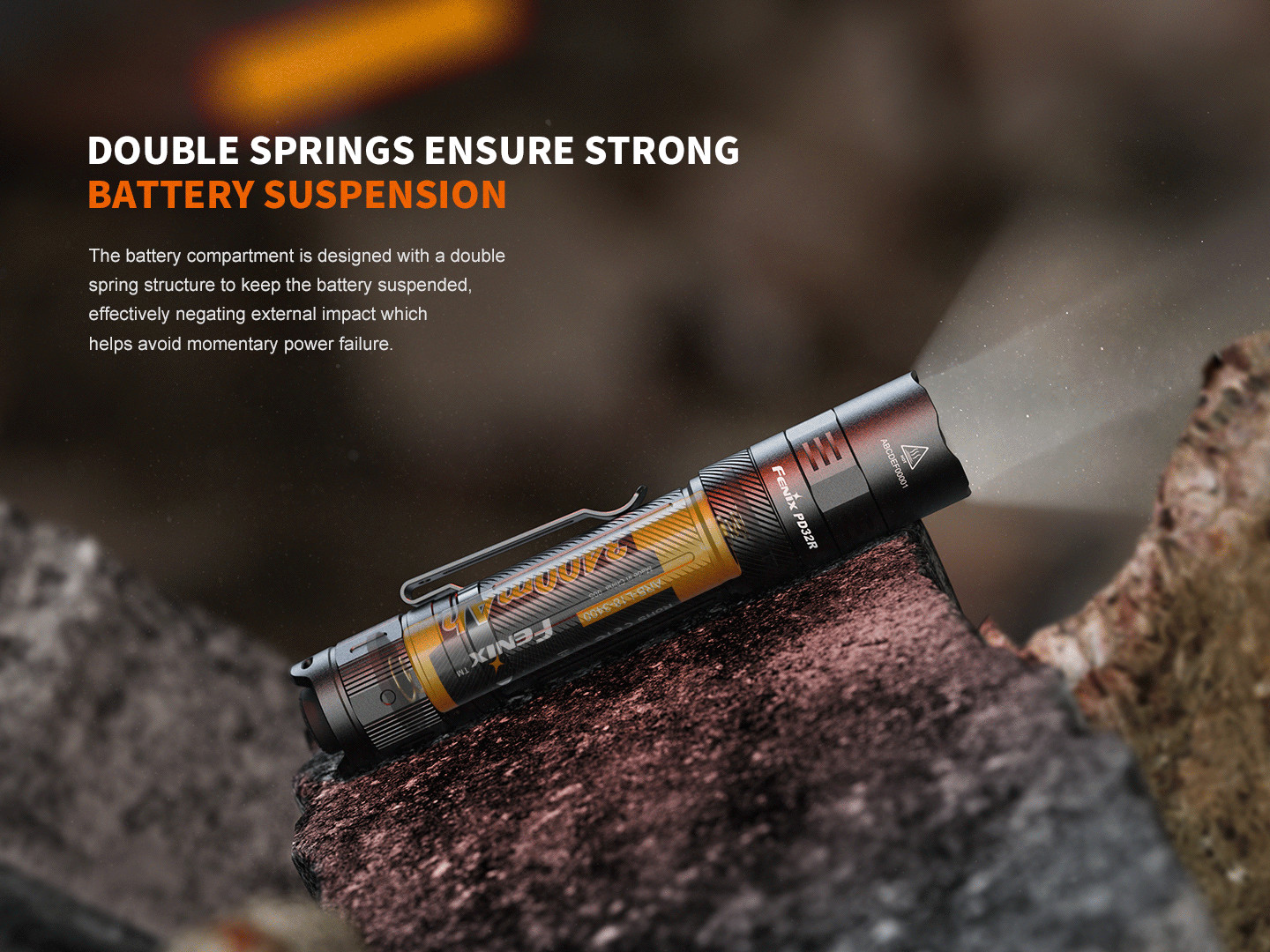 Fenix PD32R 1400 Lumens 347 meters IP68 Flashlight